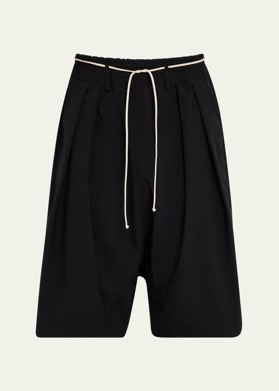 Image 1 of 1: Men's Pleated Loose-Fit Shorts