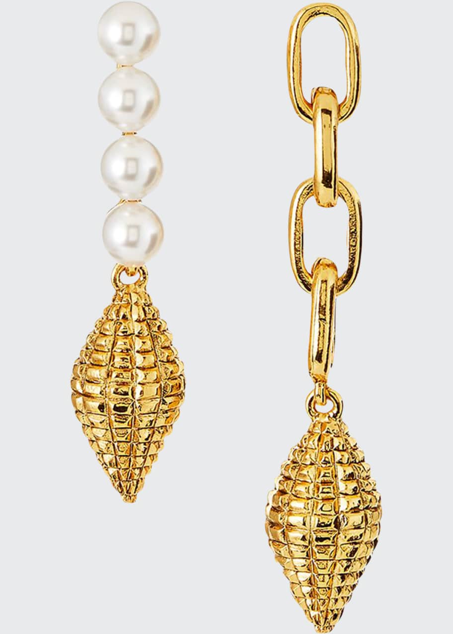 Image 1 of 1: Pearly and Chain Mismatch Earrings