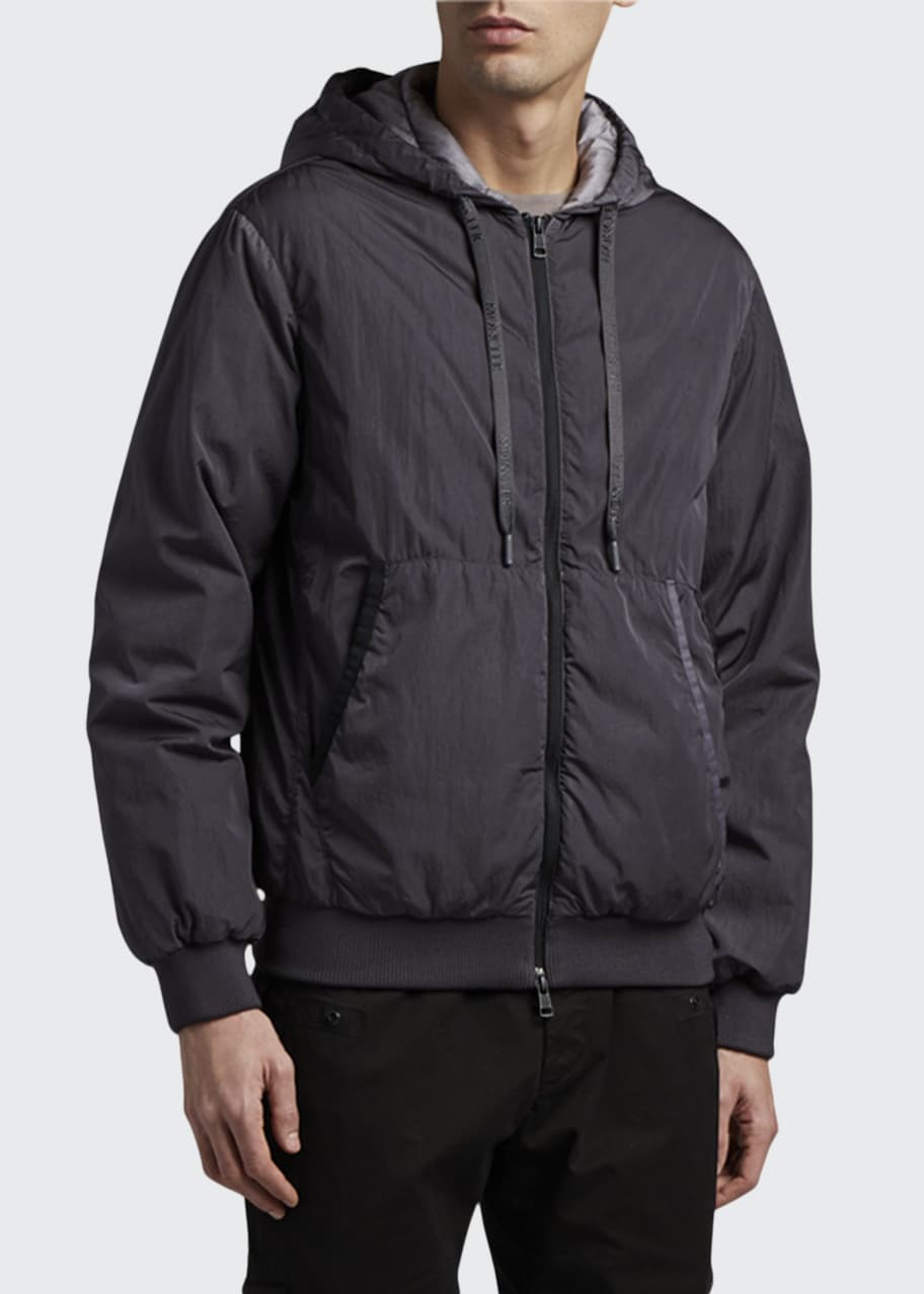 Moncler mondrone store