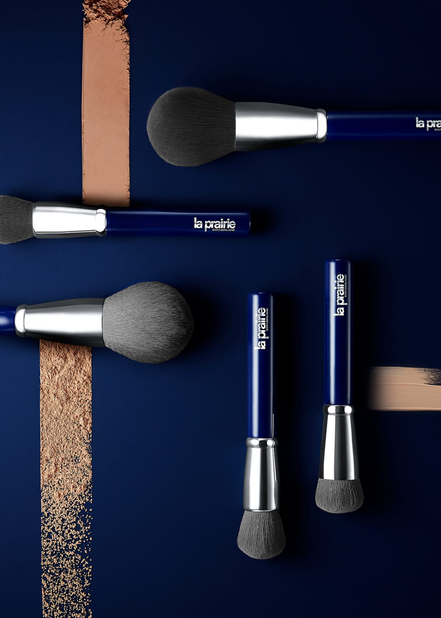 La Prairie Liquid Foundation Brush Image 2 of 2