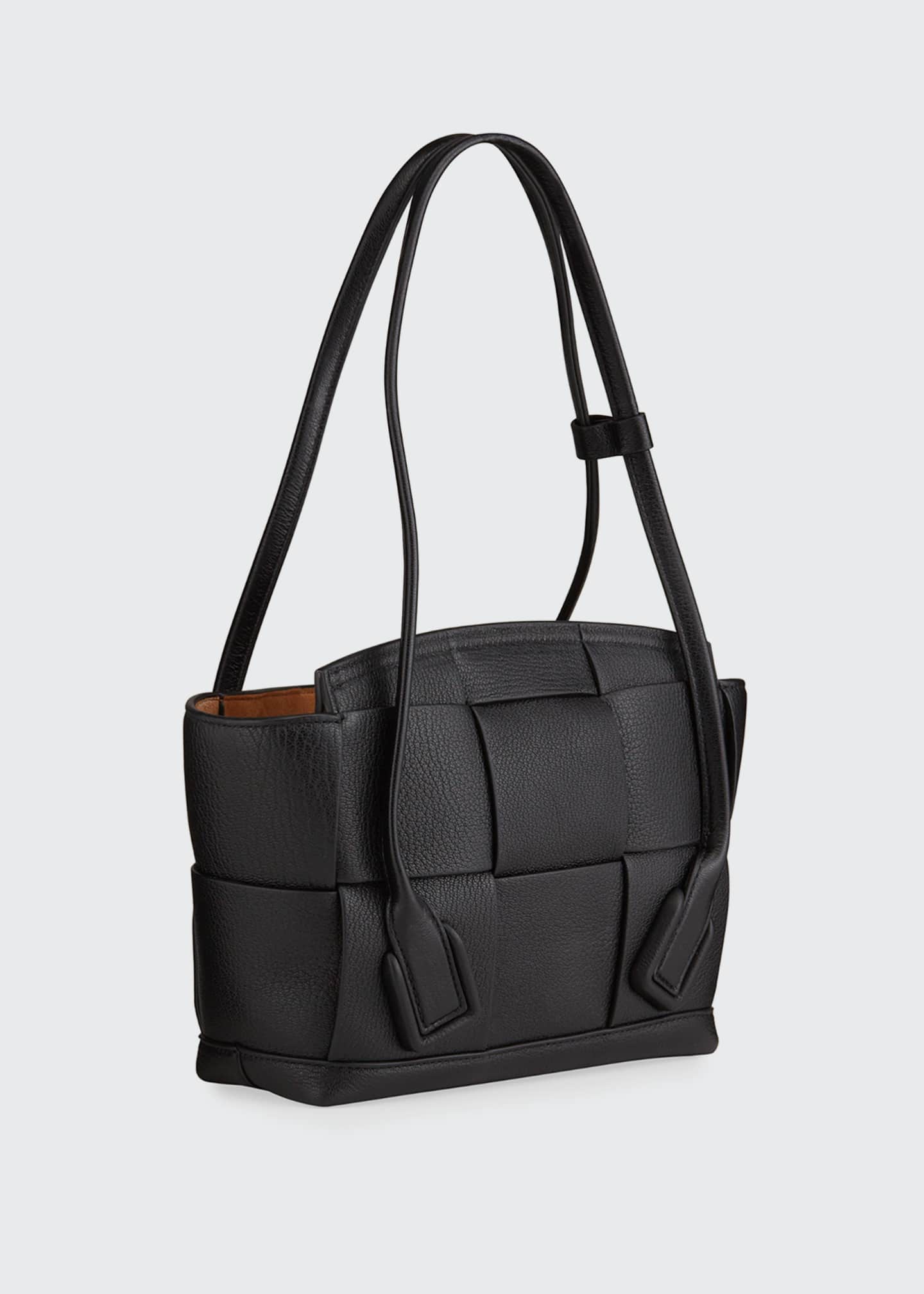 bottega veneta arco 33