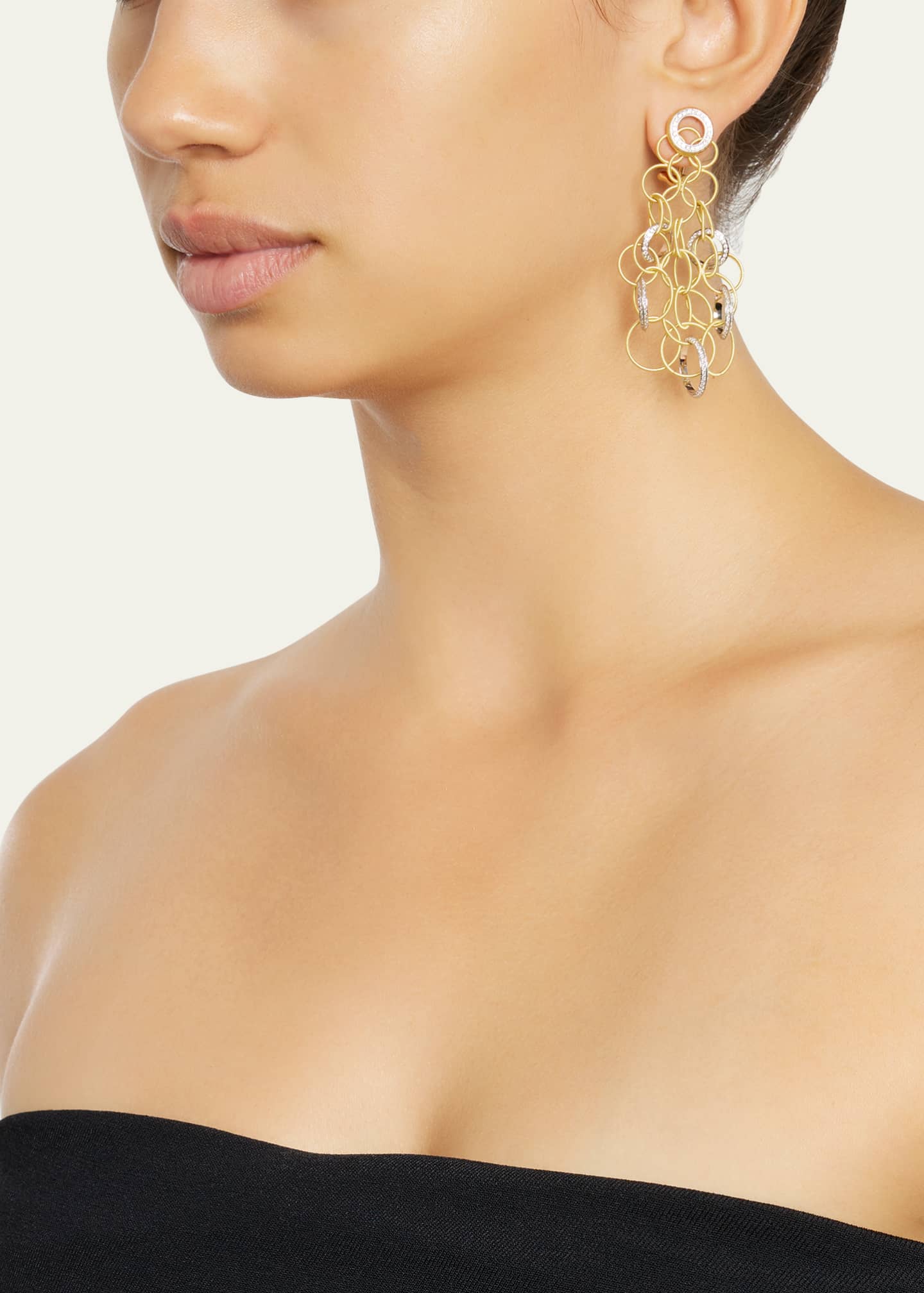 Buccellati Hawaii 18K Gold and Diamond Short Pendant Earrings, 7cm Image 2 of 4
