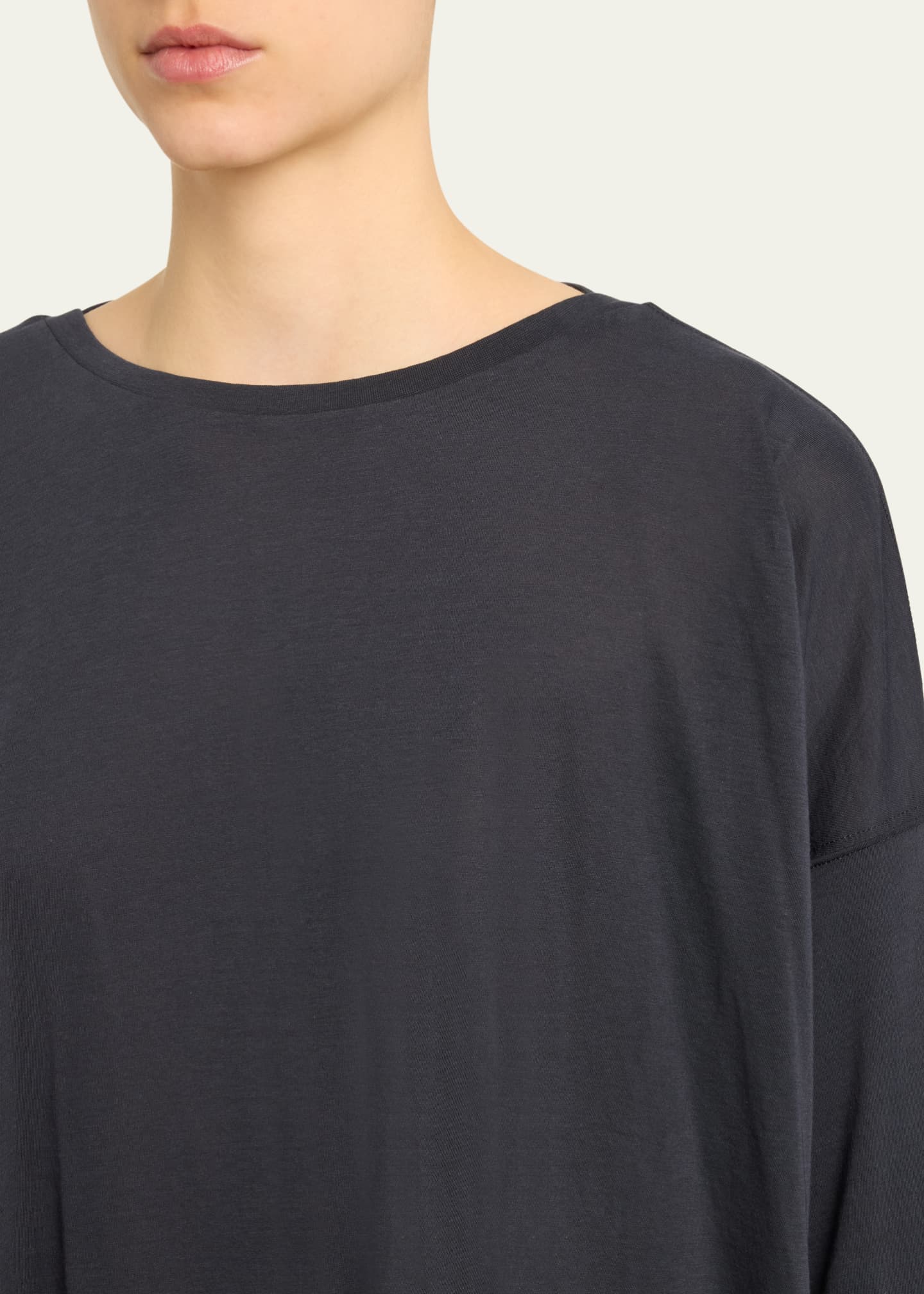 Eskandar Ultra-Light Cotton Long-Sleeve T-Shirt (One Size) Image 5 of 5