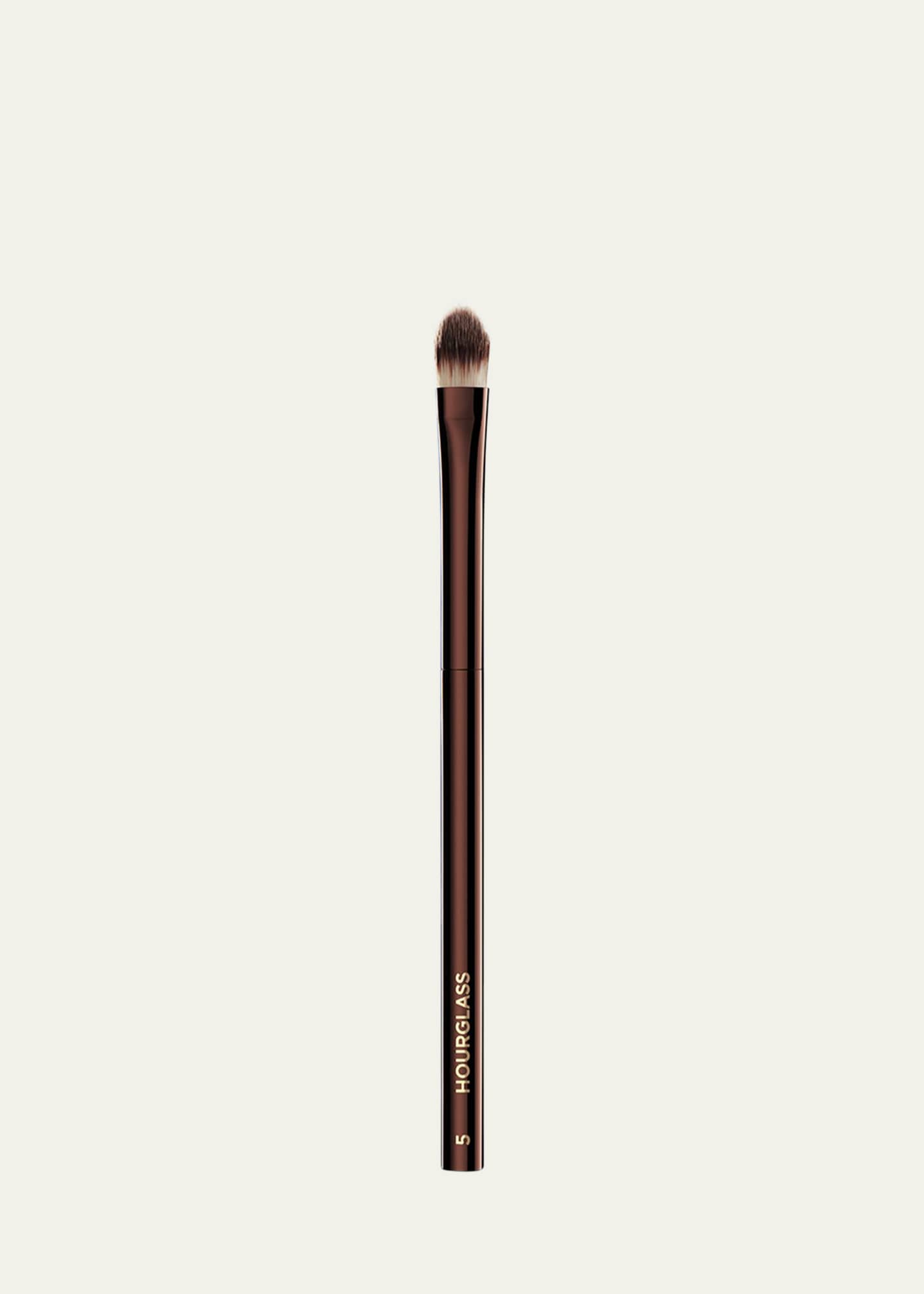 Hourglass Number 5 Concealer Brush - Thumbnail 5