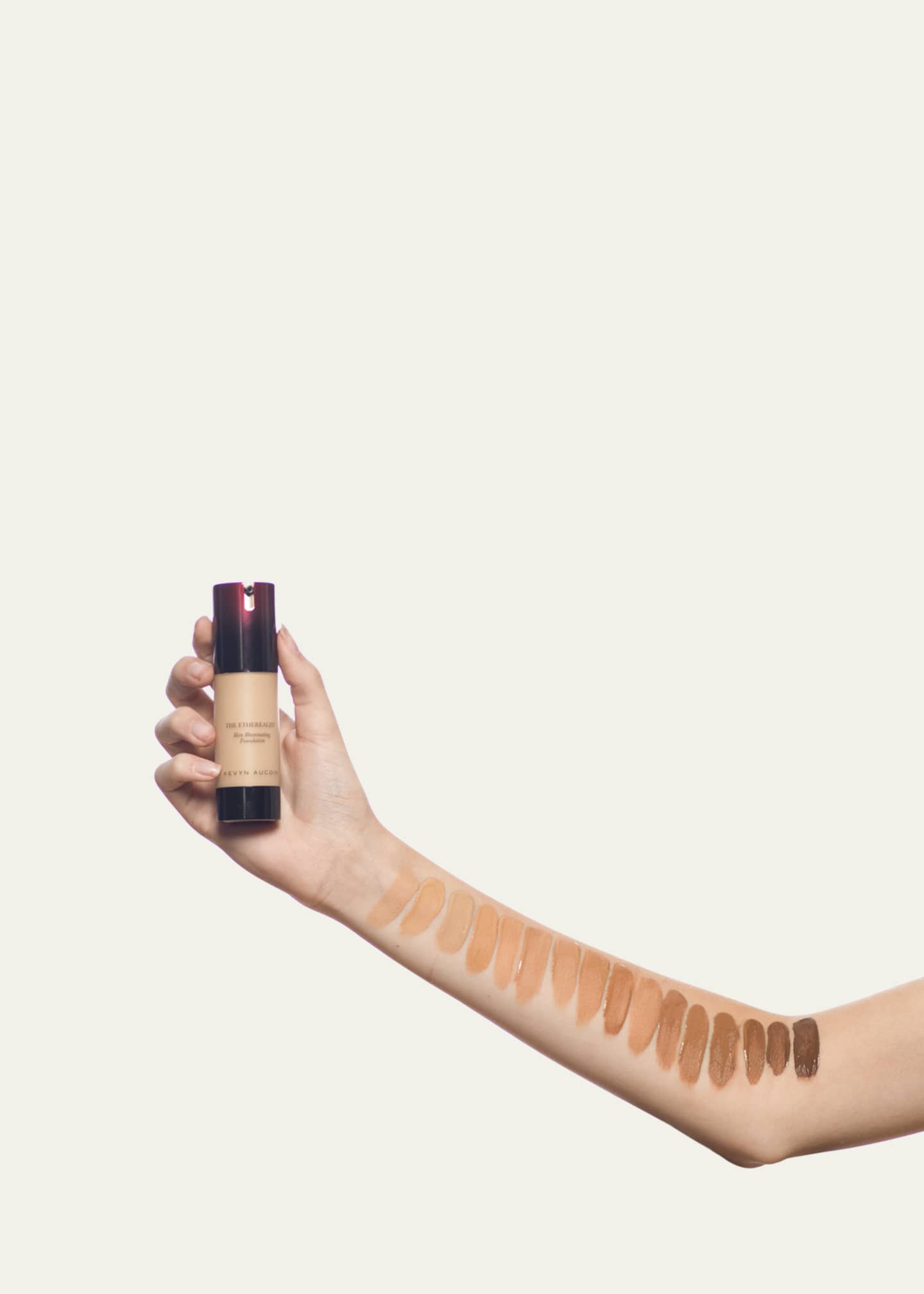 Kevyn Aucoin The Etherealist Skin Illuminating Foundation Image 3 of 3