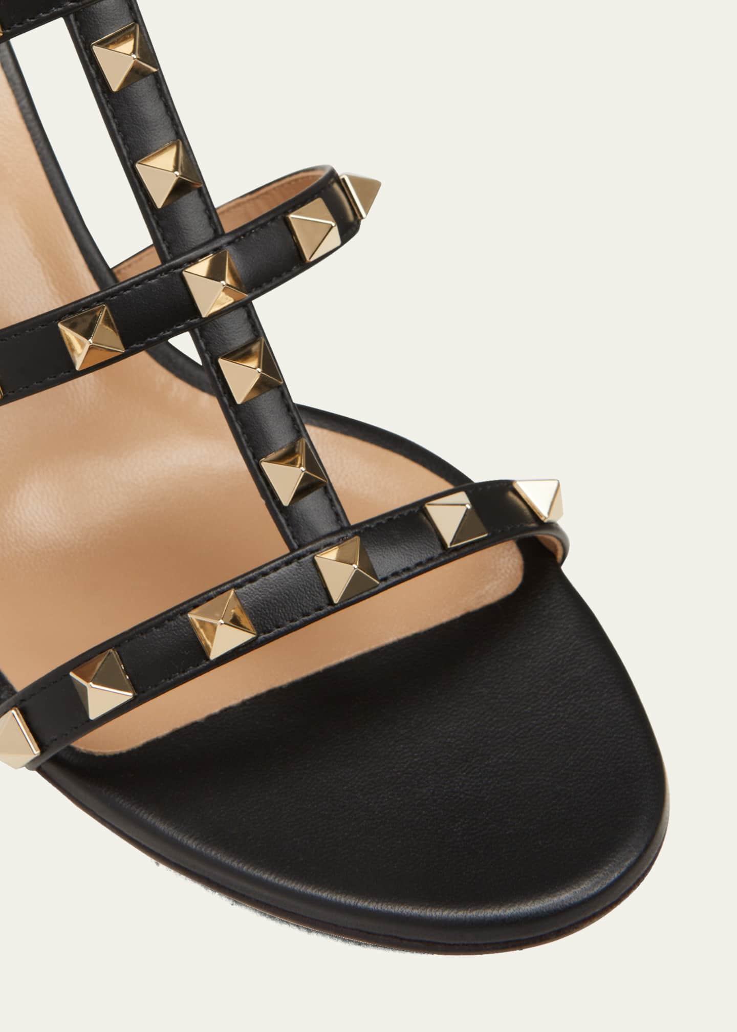 Rockstud Calfskin Leather Slide Sandal 60 Mm for Woman in Poudre