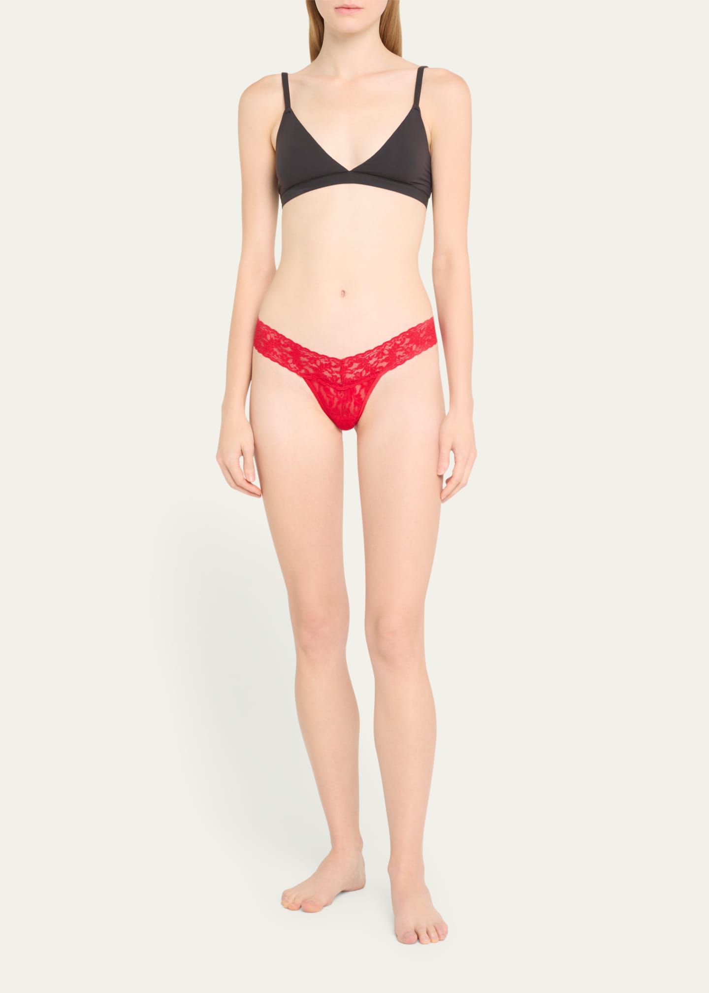 Hanky Panky Signature Lace Low-Rise Thong Image 2 of 4
