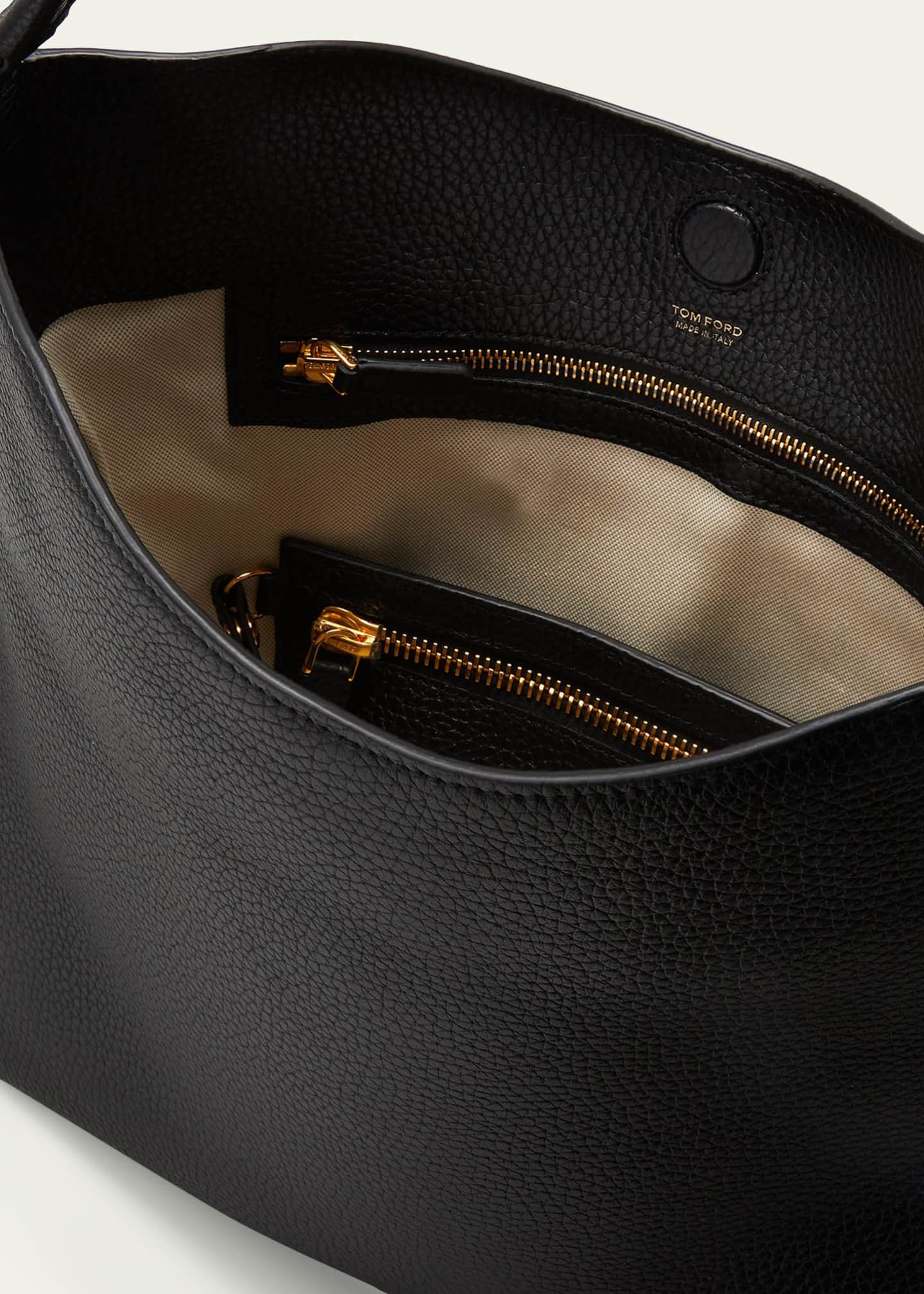 TOM FORD Alix Hobo Small in Grained Leather Image 4 of 5