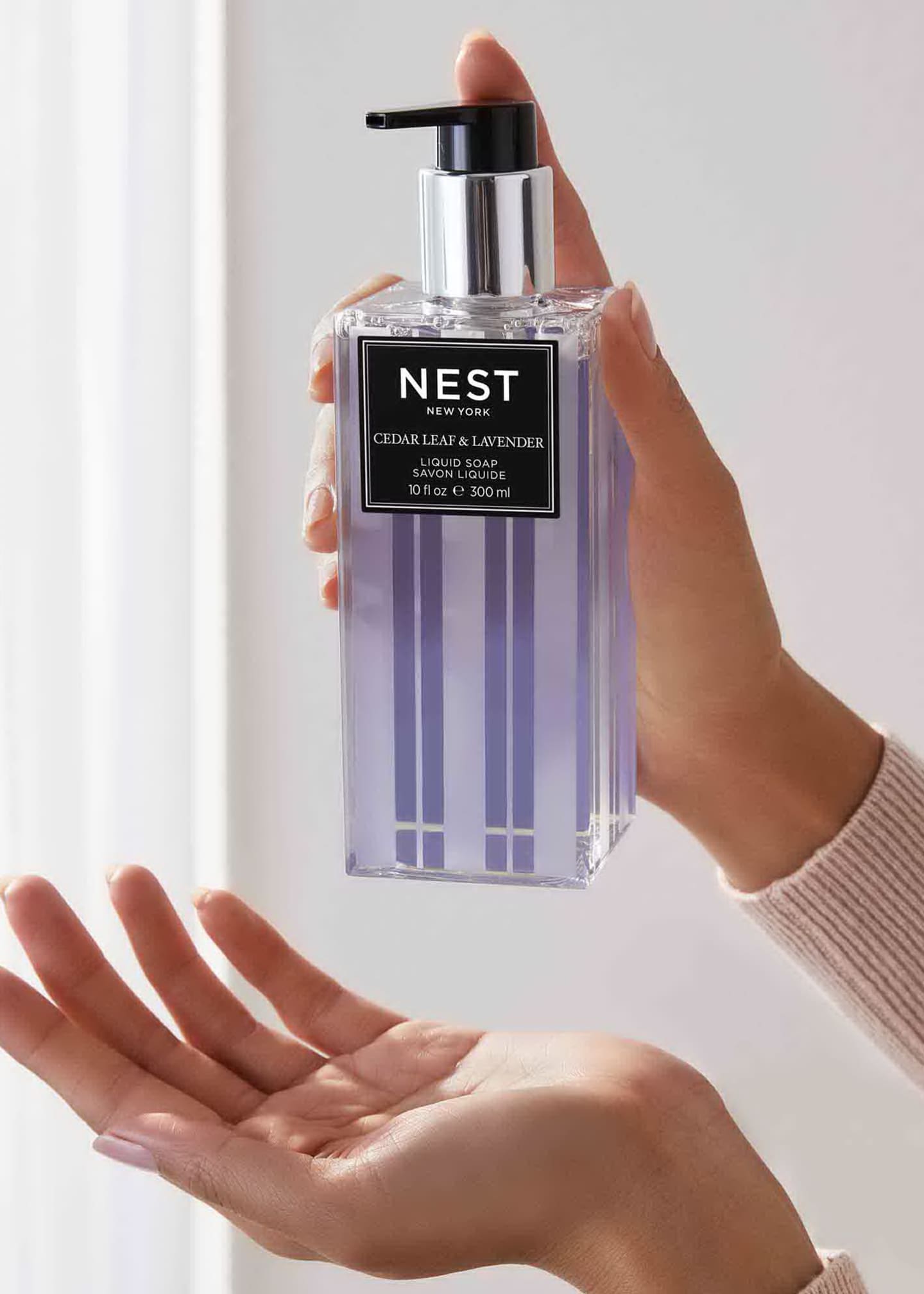 NEST New York Cedar Leaf & Lavender Liquid Soap, 10 oz. Image 3 of 5
