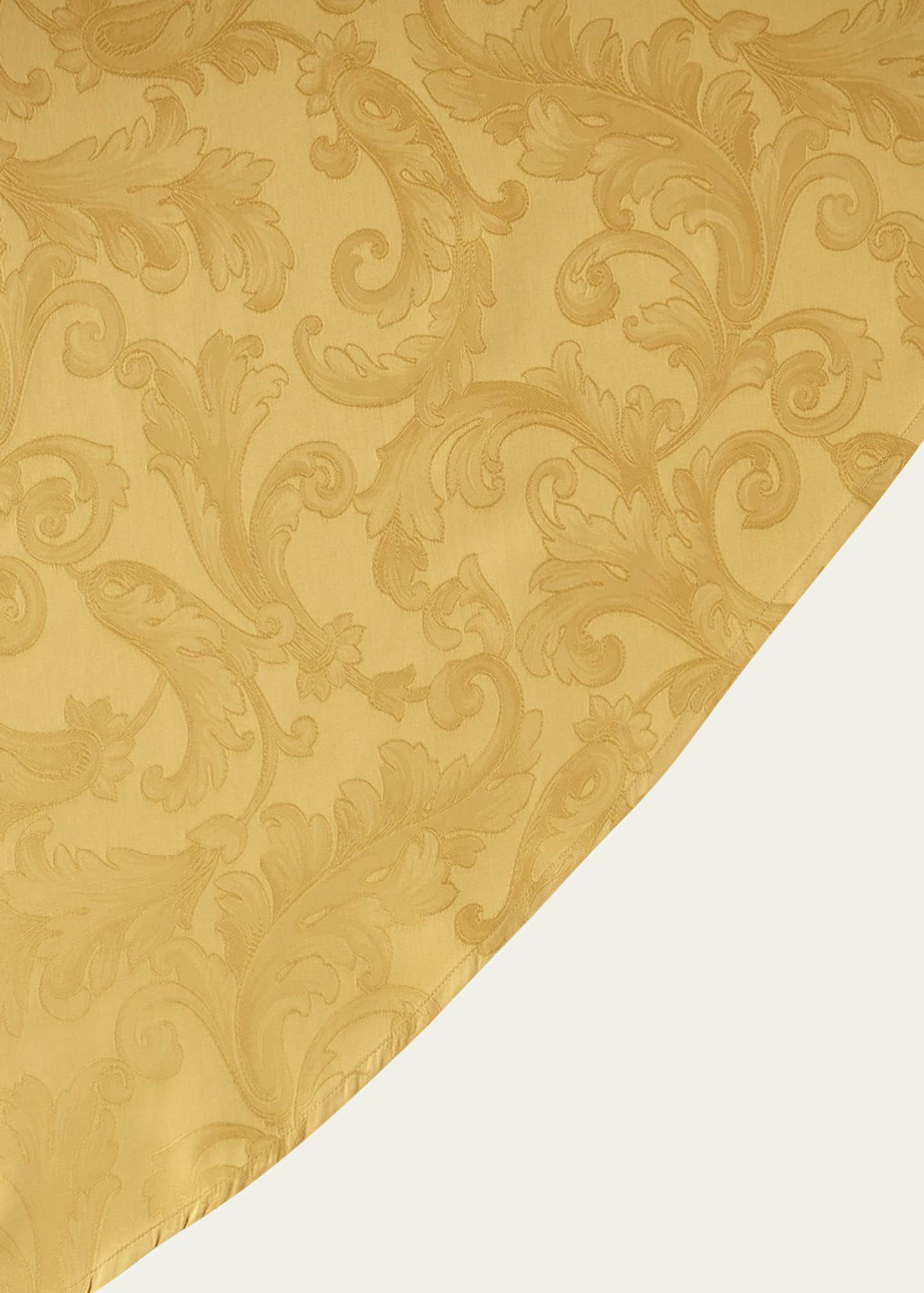Sferra Acanthus Jacquard Round Tablecloth, 104 "Dia