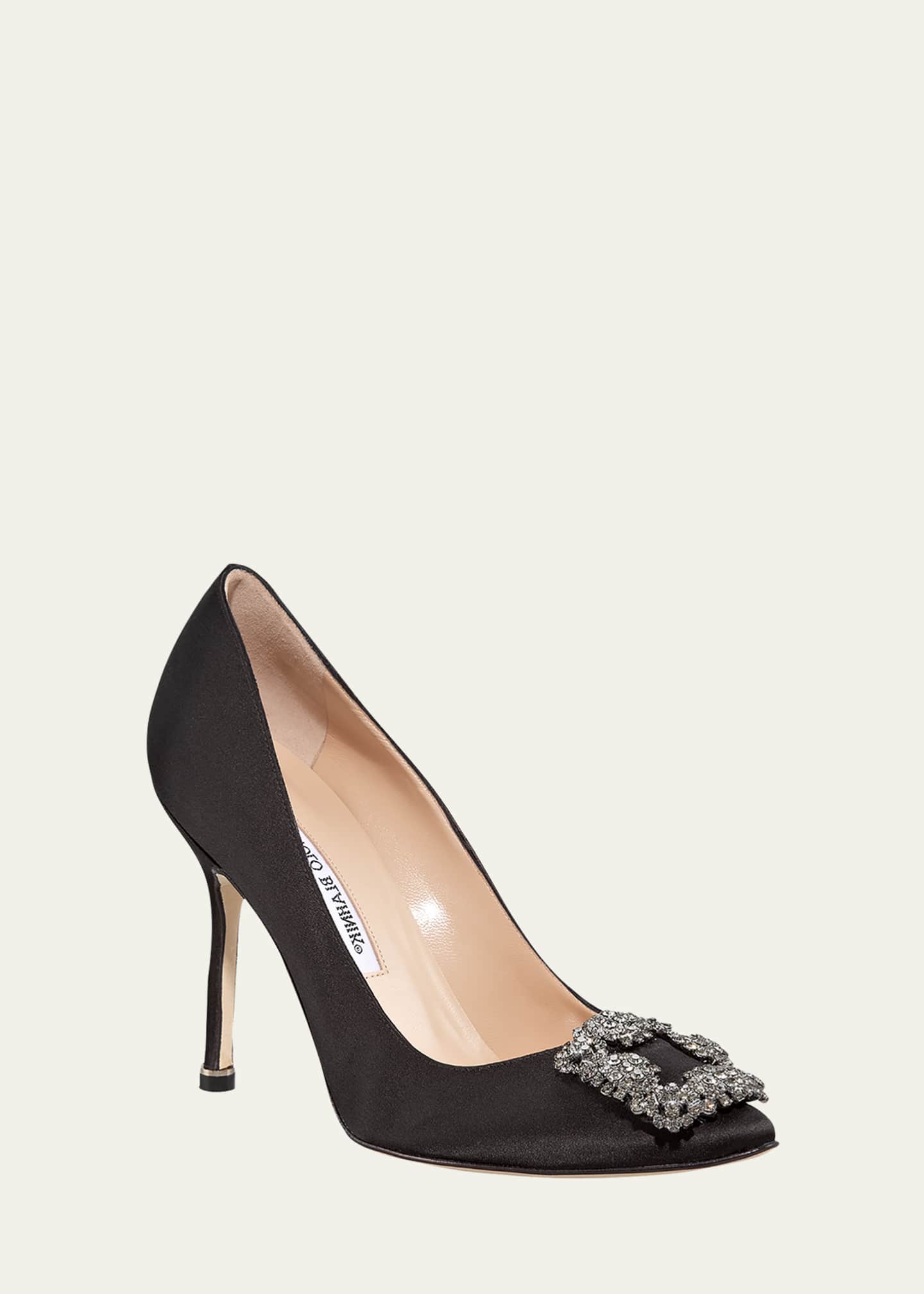 Manolo blahnik hangisi 5 satin pumps clearance