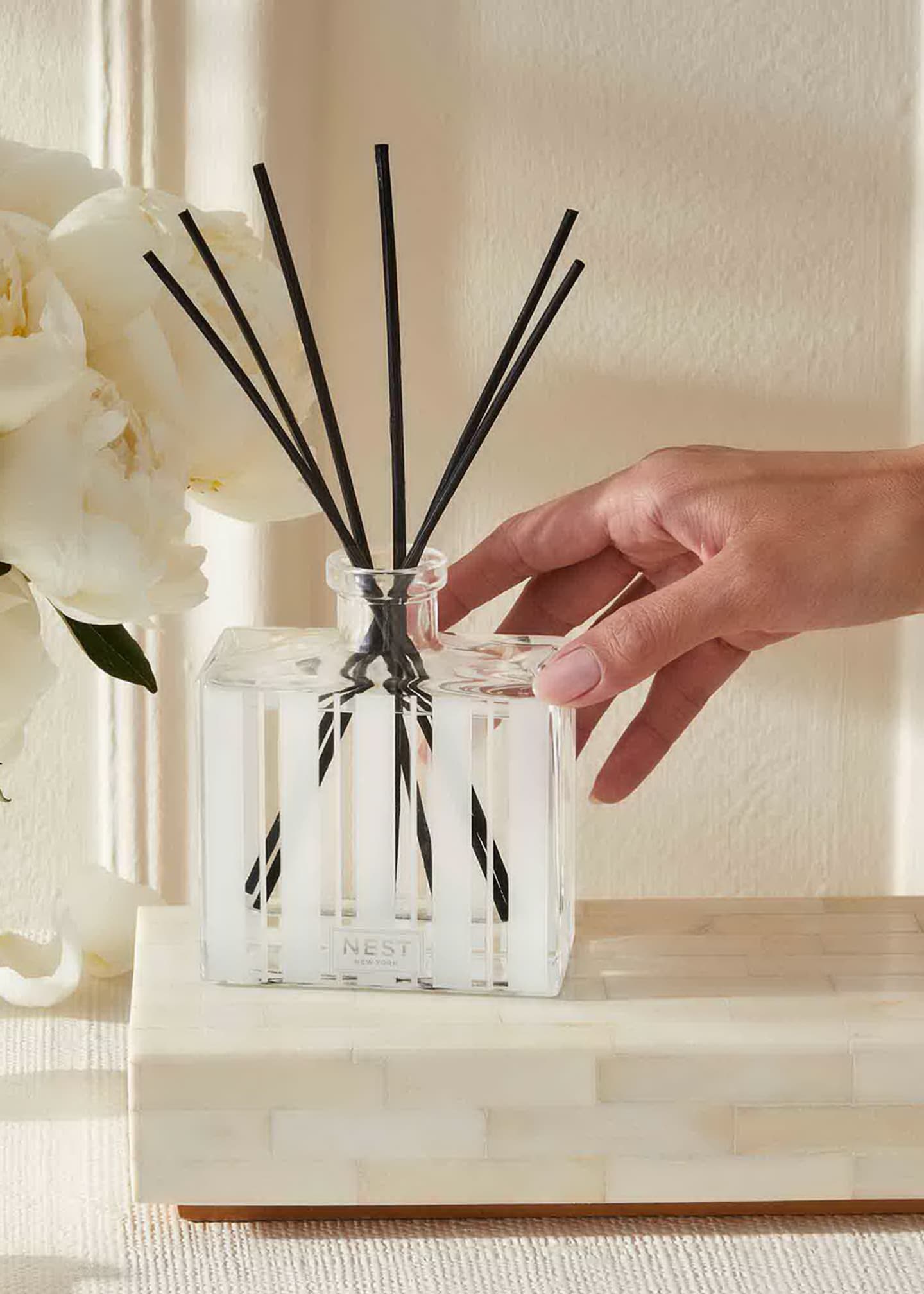 NEST New York 5.9 oz. Grapefruit Reed Diffuser Bergdorf Goodman