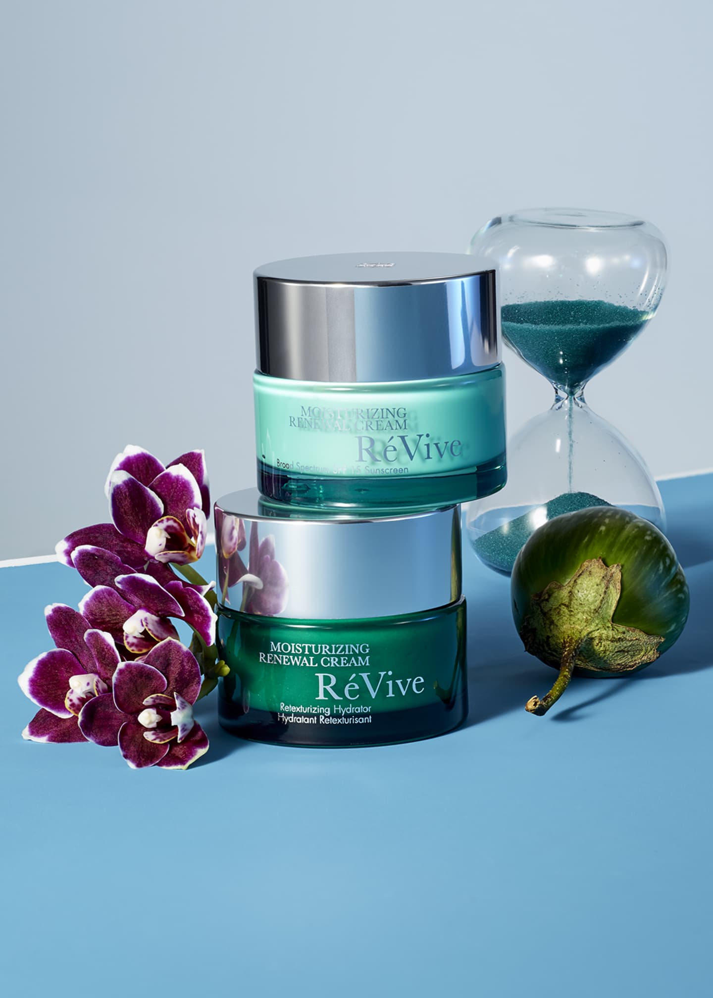 ReVive Moisturizing Renewal Cream, 1.7 oz. Image 2 of 4