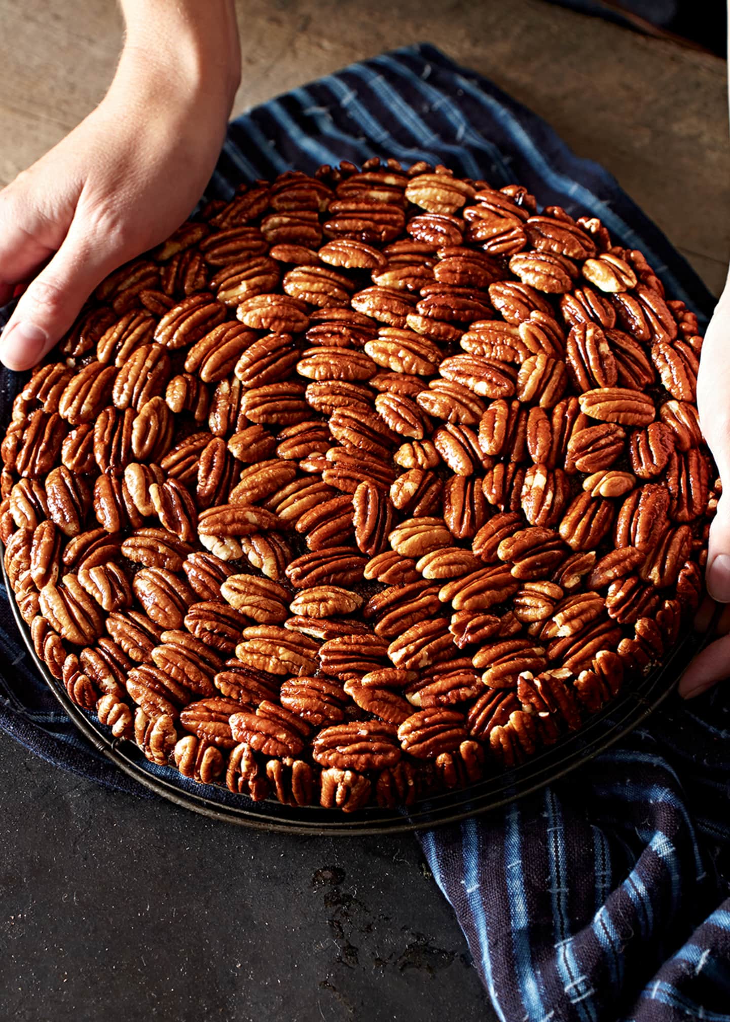 Gaido's Gaido's Famous Pecan Pie, For 12 People Image 3 of 4