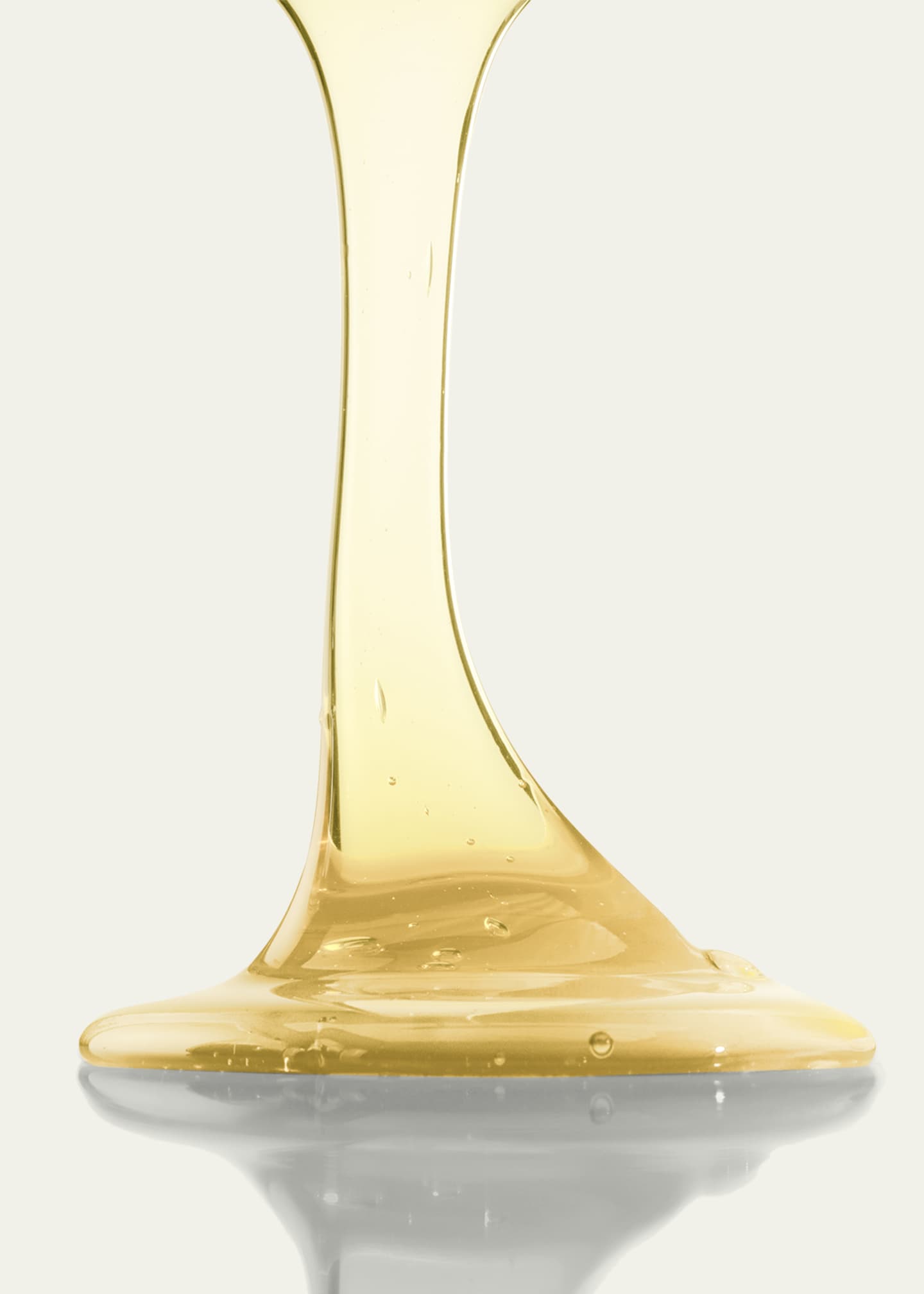 Leonor Greyl Bain TS Shampooing (Balancing Shampoo for Oily Scalp and Dry Ends), 6.7 oz./ 200 mL Image 2 of 3