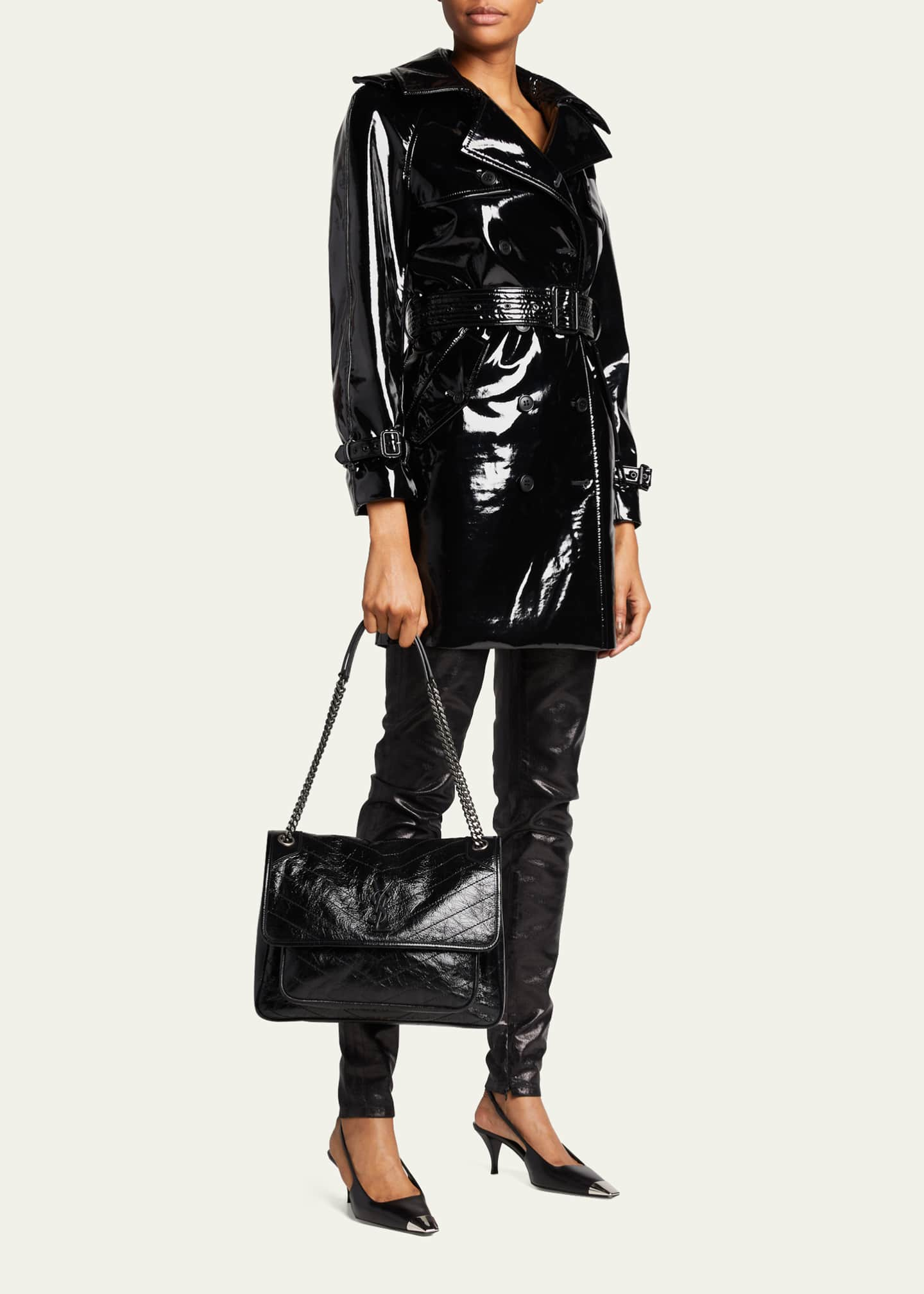 Niki Large Leather Shoulder Bag in Black - Saint Laurent