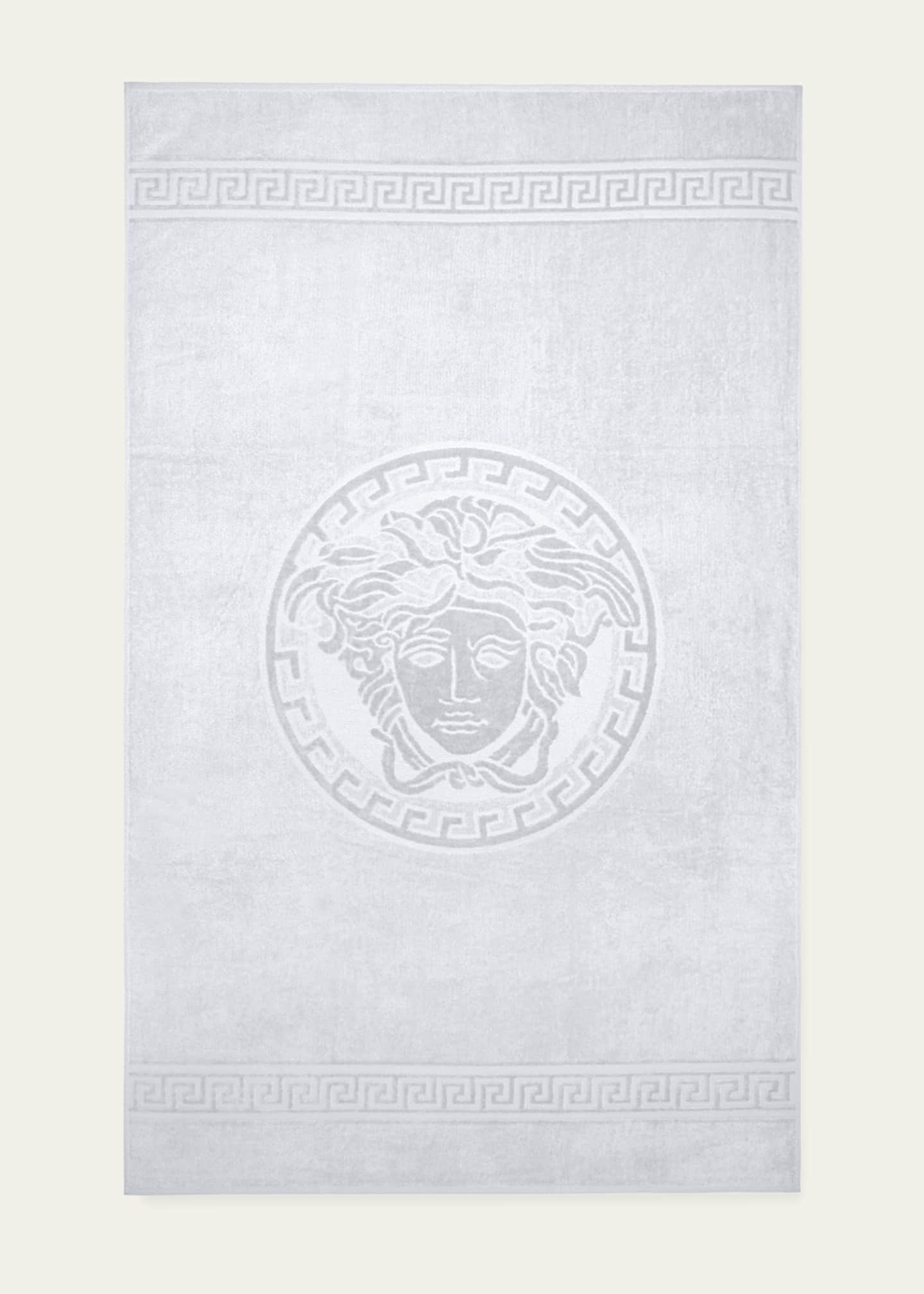 Versace Medusa 5-Piece Classic Bath Towel Set Image 3 of 4