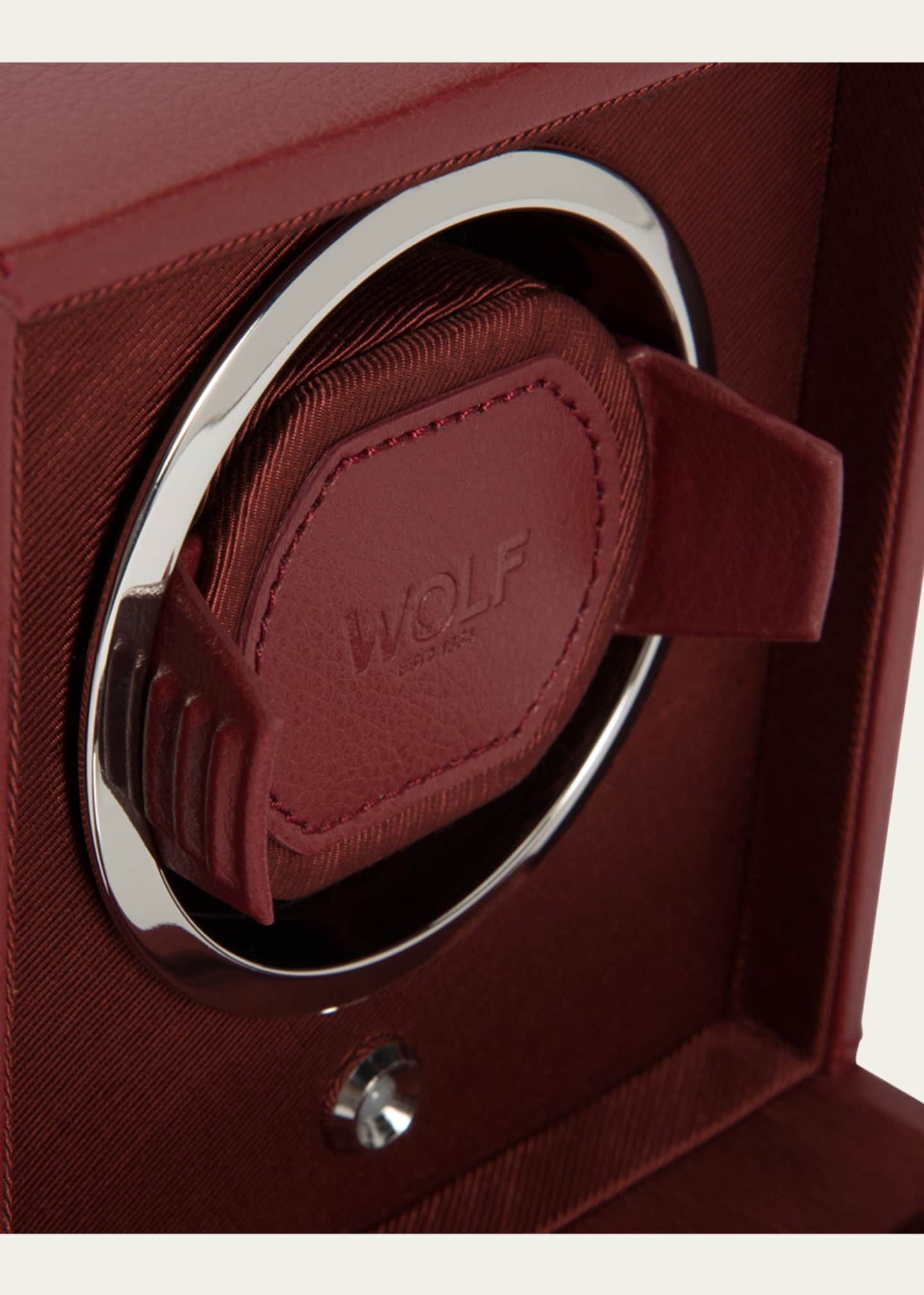 WOLF Cub Watch Winder with Cover Image 5 of 5
