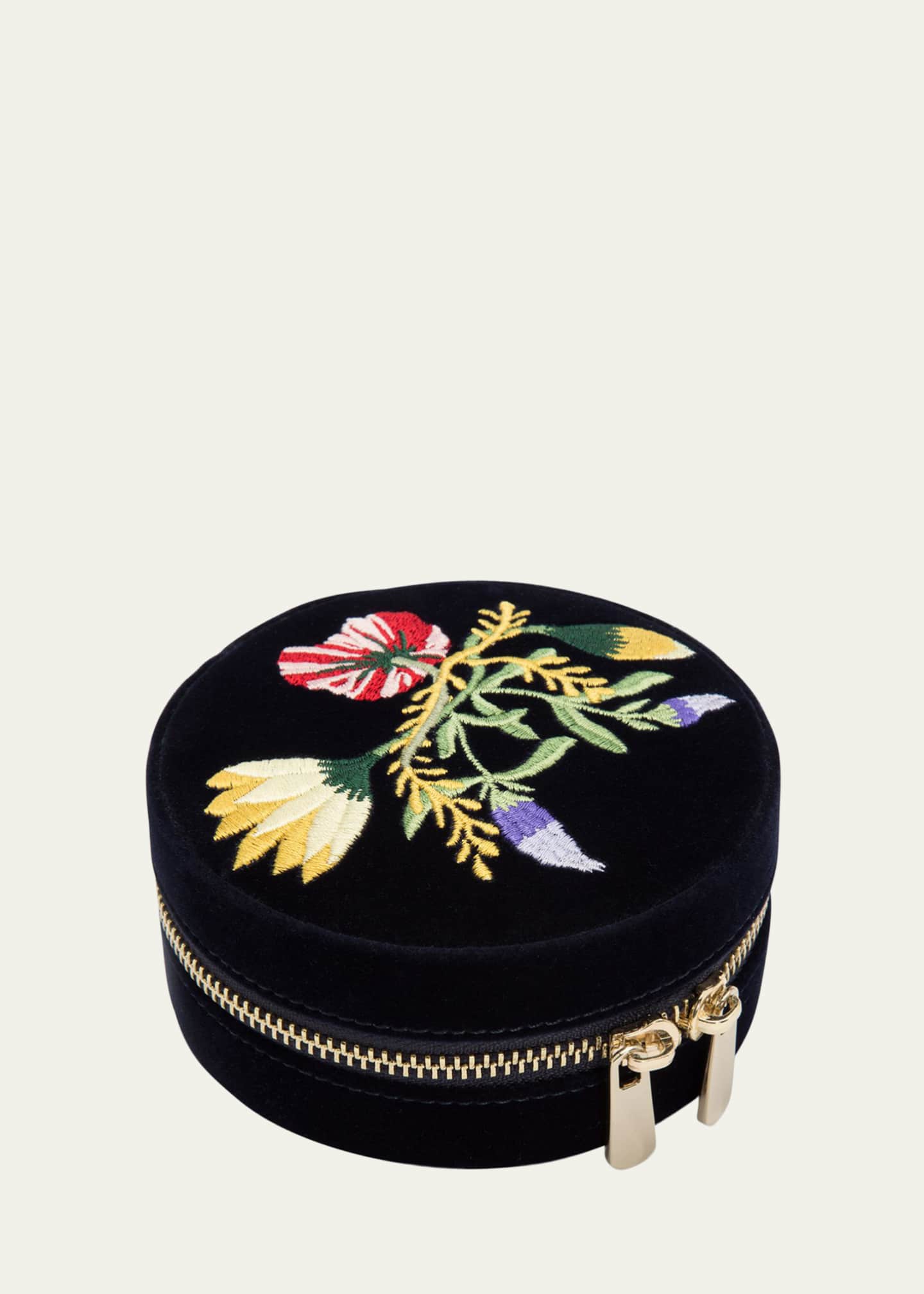 WOLF Zoe Round Travel Jewelry Case Image 1 of 5