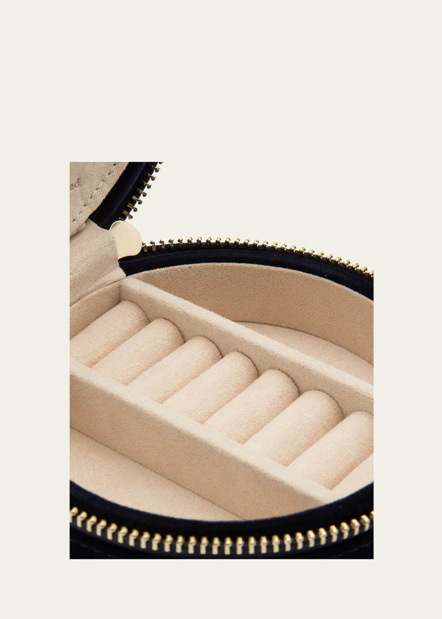 WOLF Zoe Round Travel Jewelry Case Image 5 of 5