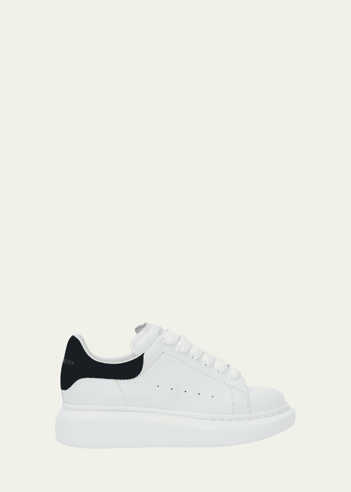 Oversized leather sneakers in white - Alexander Mc Queen