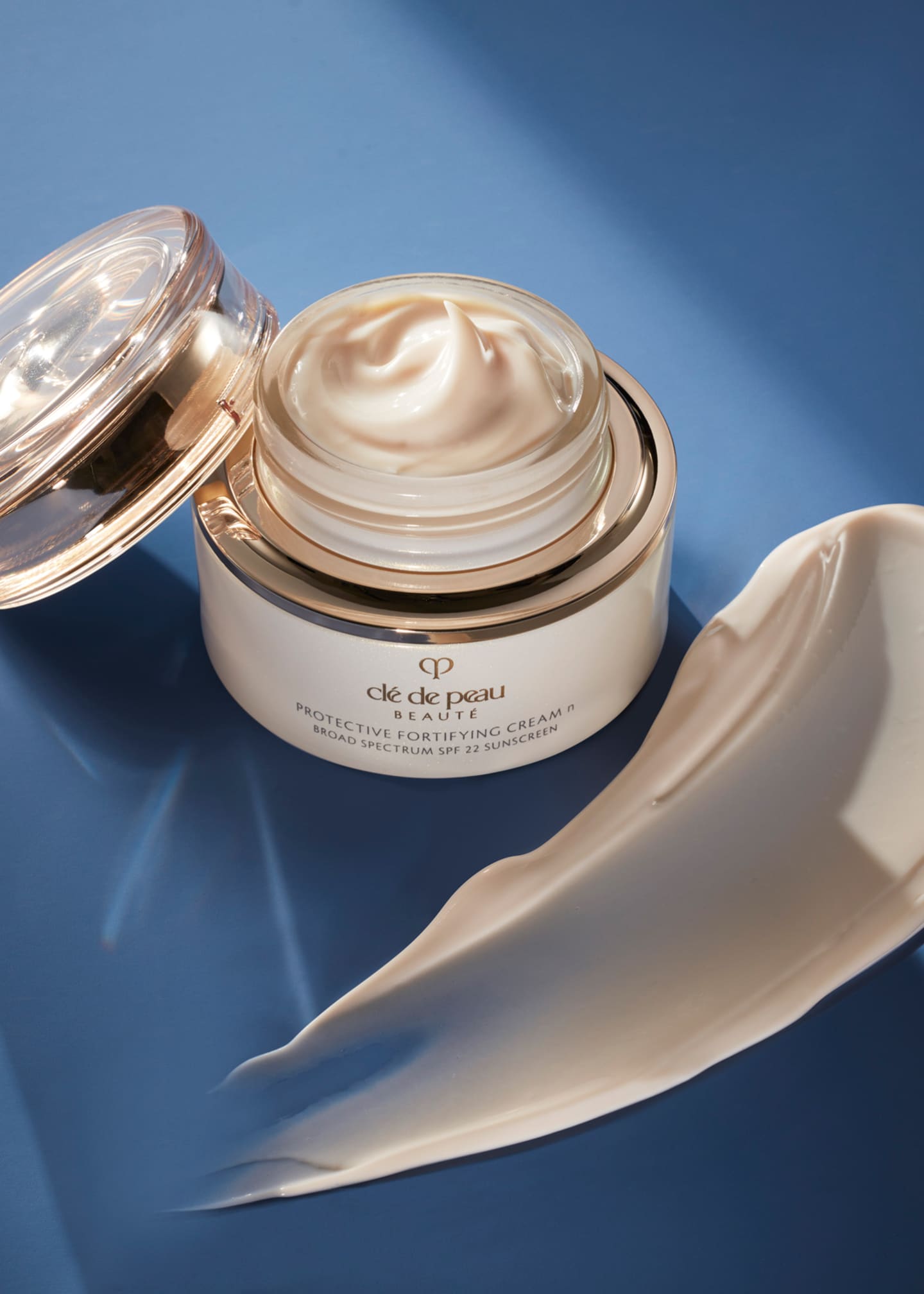 Cle de Peau Beaute Protective Fortifying Cream SPF 22, 1.7 oz. Image 4 of 5