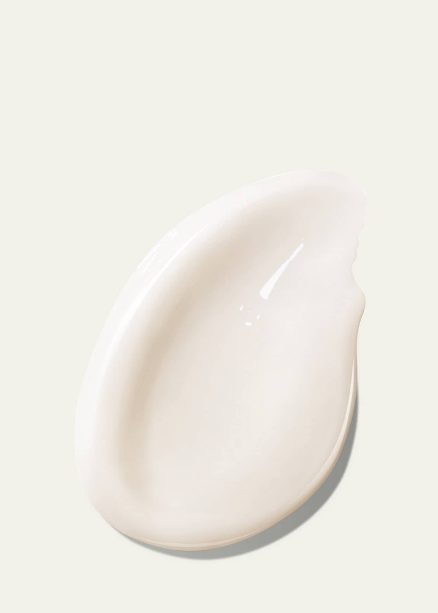 La Mer The Neck and Decollete Concentrate, Hydrating Balm, 1.7 oz. Image 2 of 4