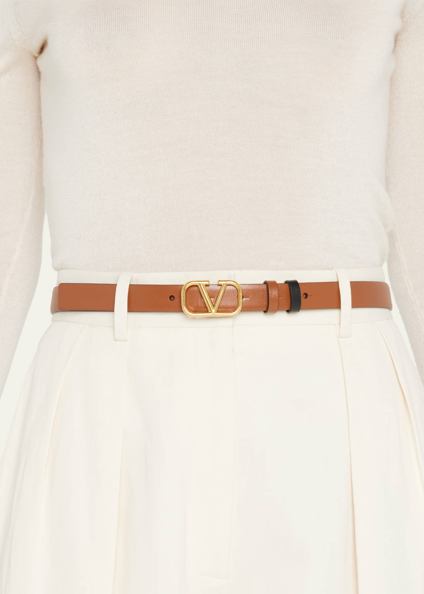 Valentino Garavani VLOGO Leather Belt Image 2 of 3