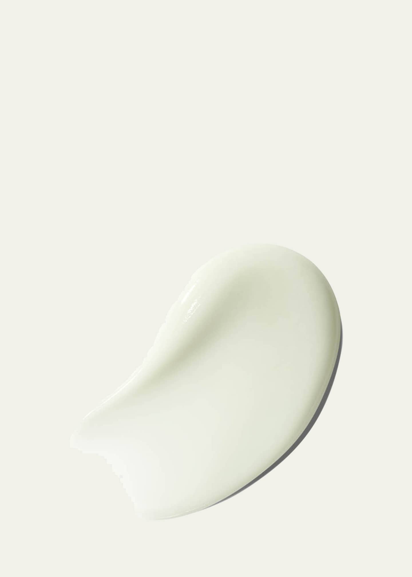 La Mer The Regenerating Serum, 1.0 oz. Image 2 of 4