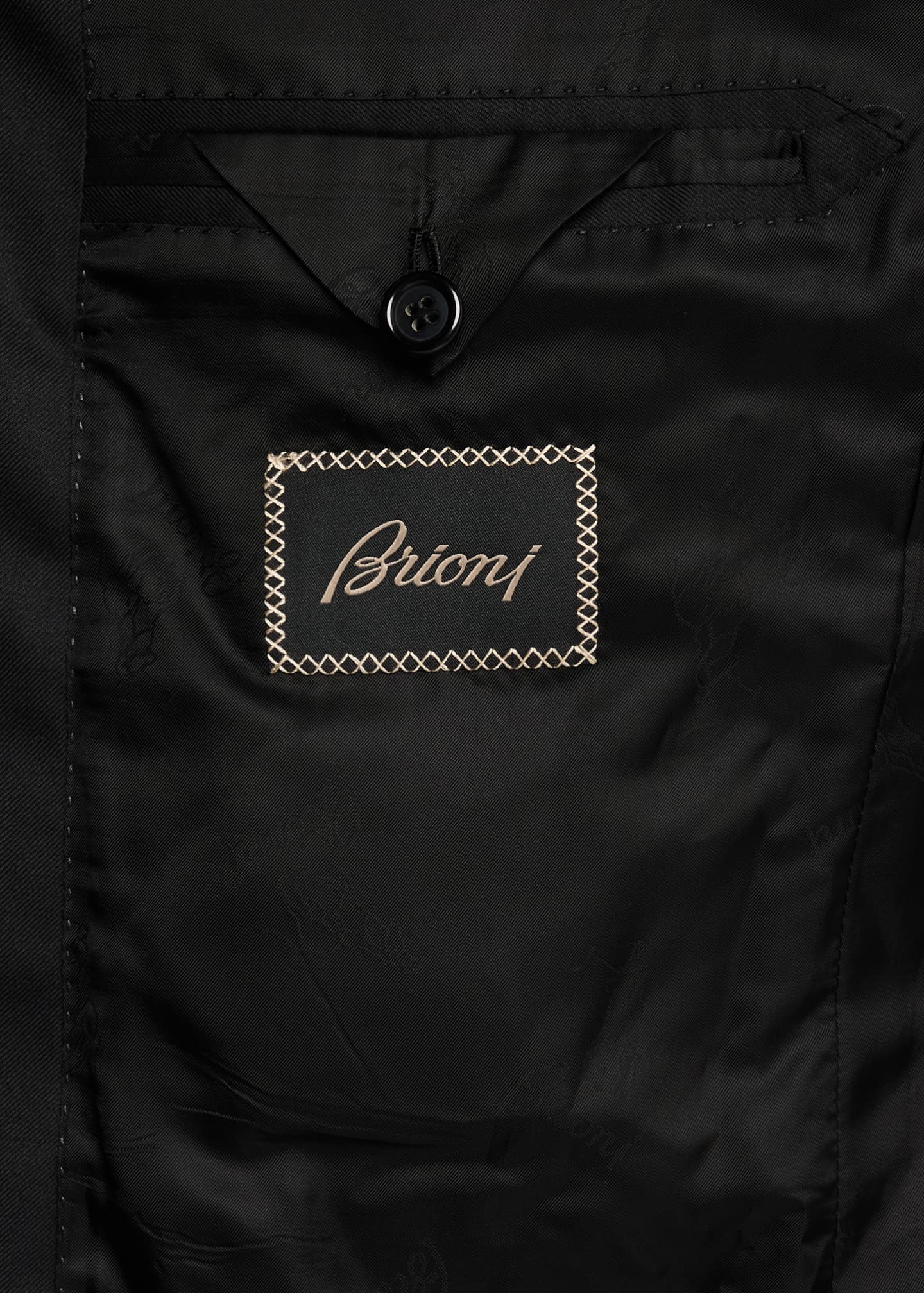 Brioni Men's Brunico Essential Virgin Wool Two-Piece Suit Image 7 of 8