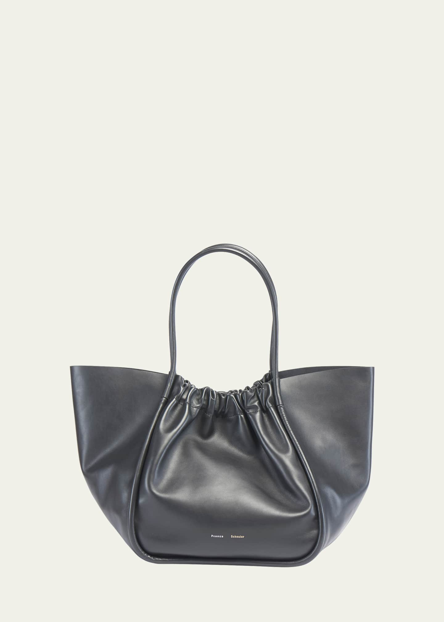 XXL off-white leather Pocket tote bag