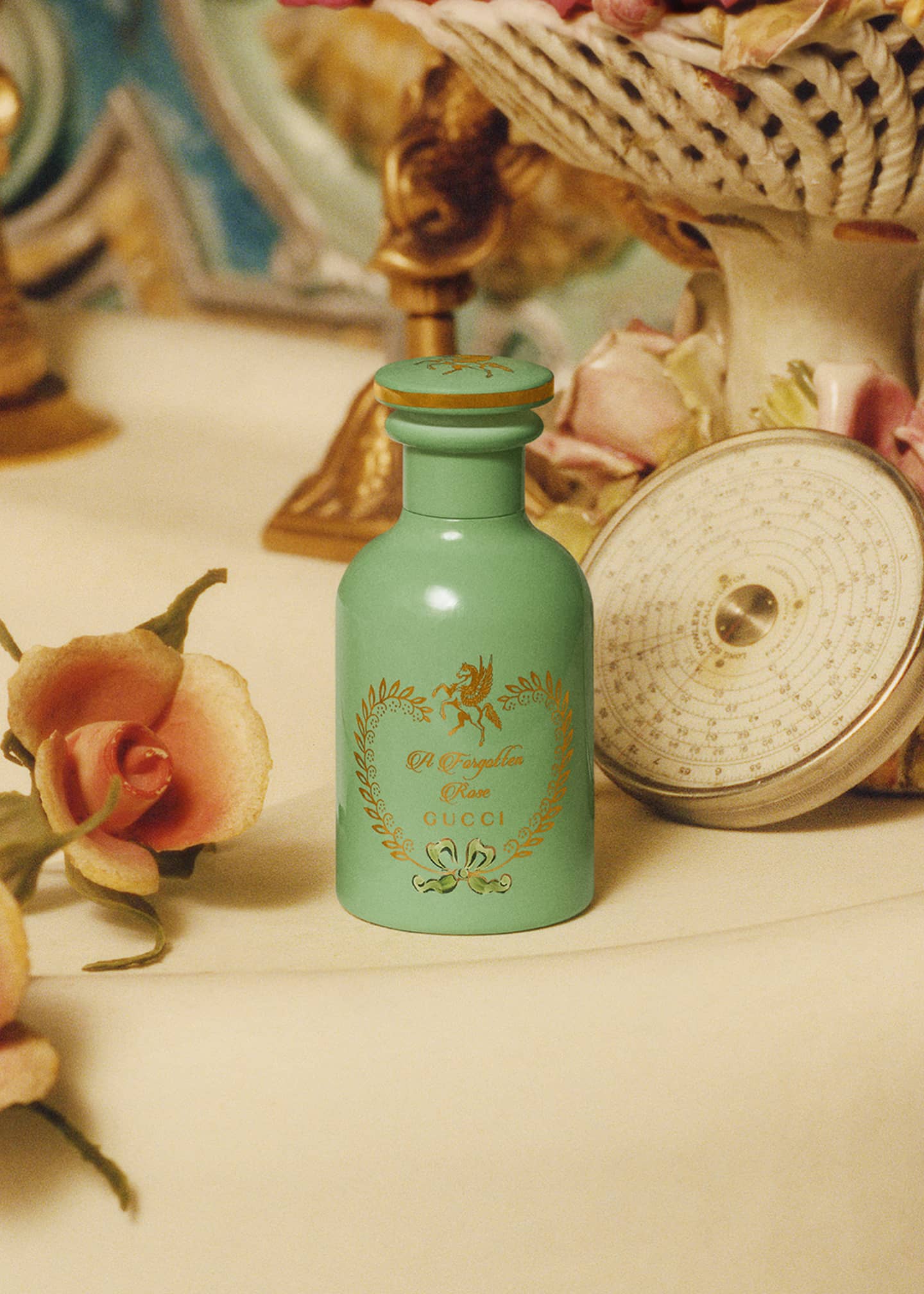 Gucci The Alchemist s Garden A Forgotten Rose Perfumed Oil 0.67