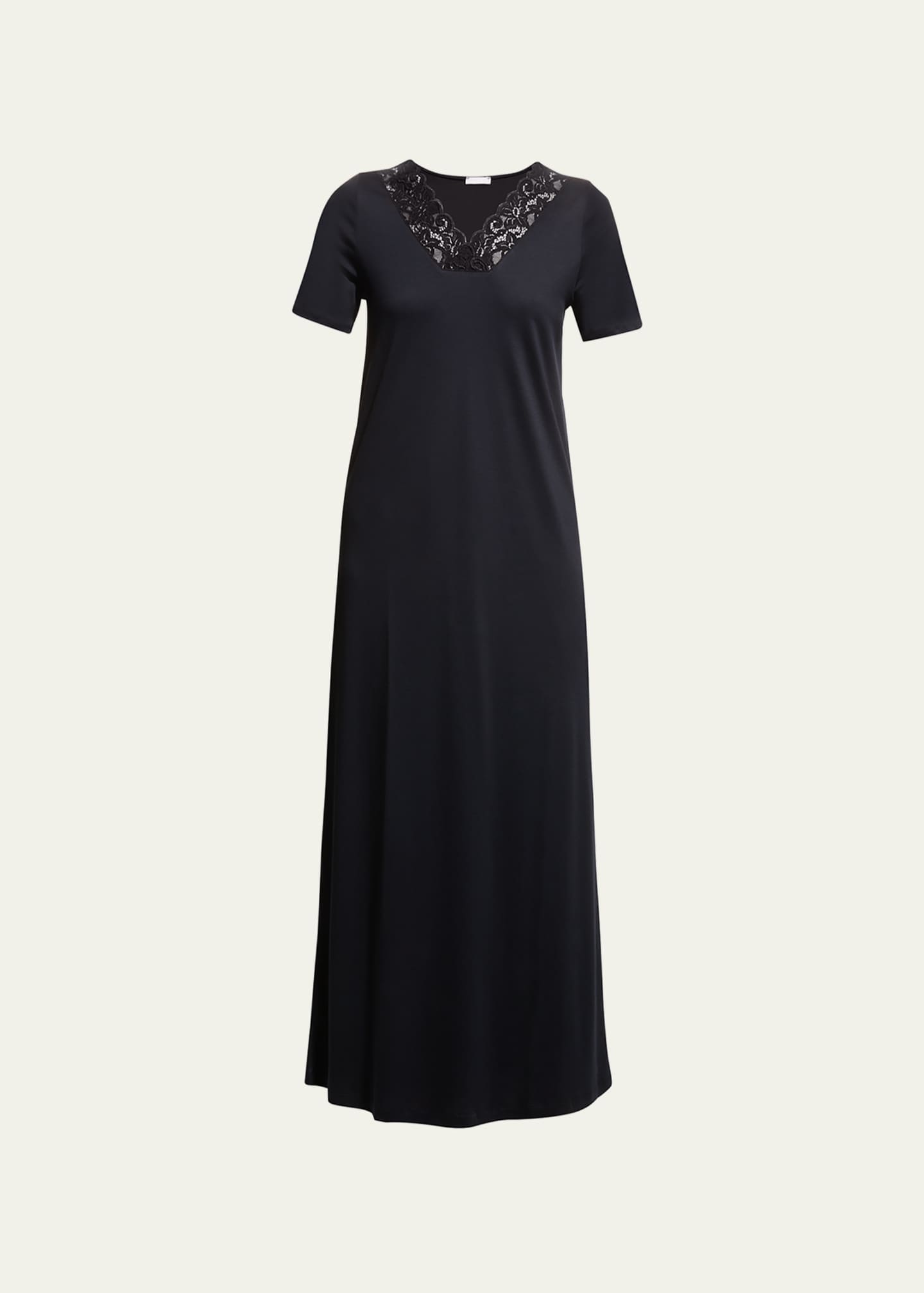 Hanro nightgown store