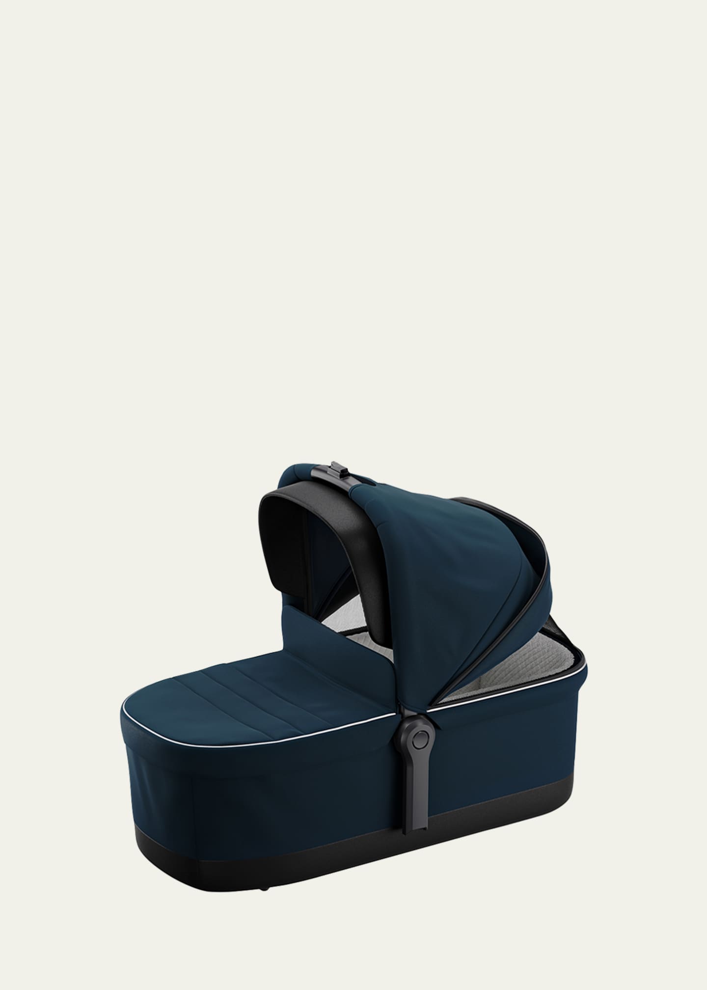 Thule Sleek Bassinet Image 2 of 3