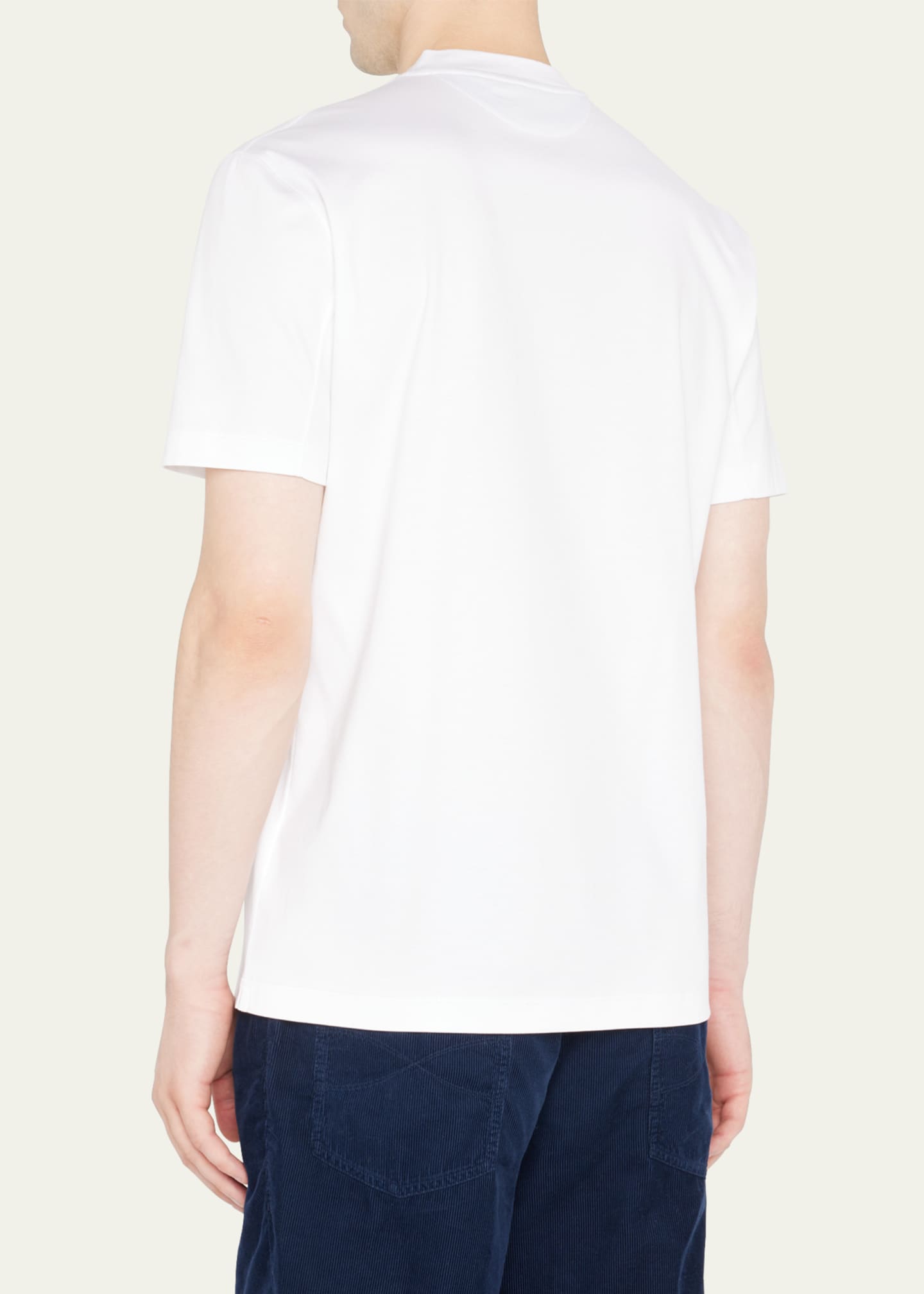 BRUNELLO CUCINELLI ホワイト Vネック Tシャツ Brunello Cucinelli Men's Basic-Fit V-Neck T-Shirt - Bergdorf Goodman