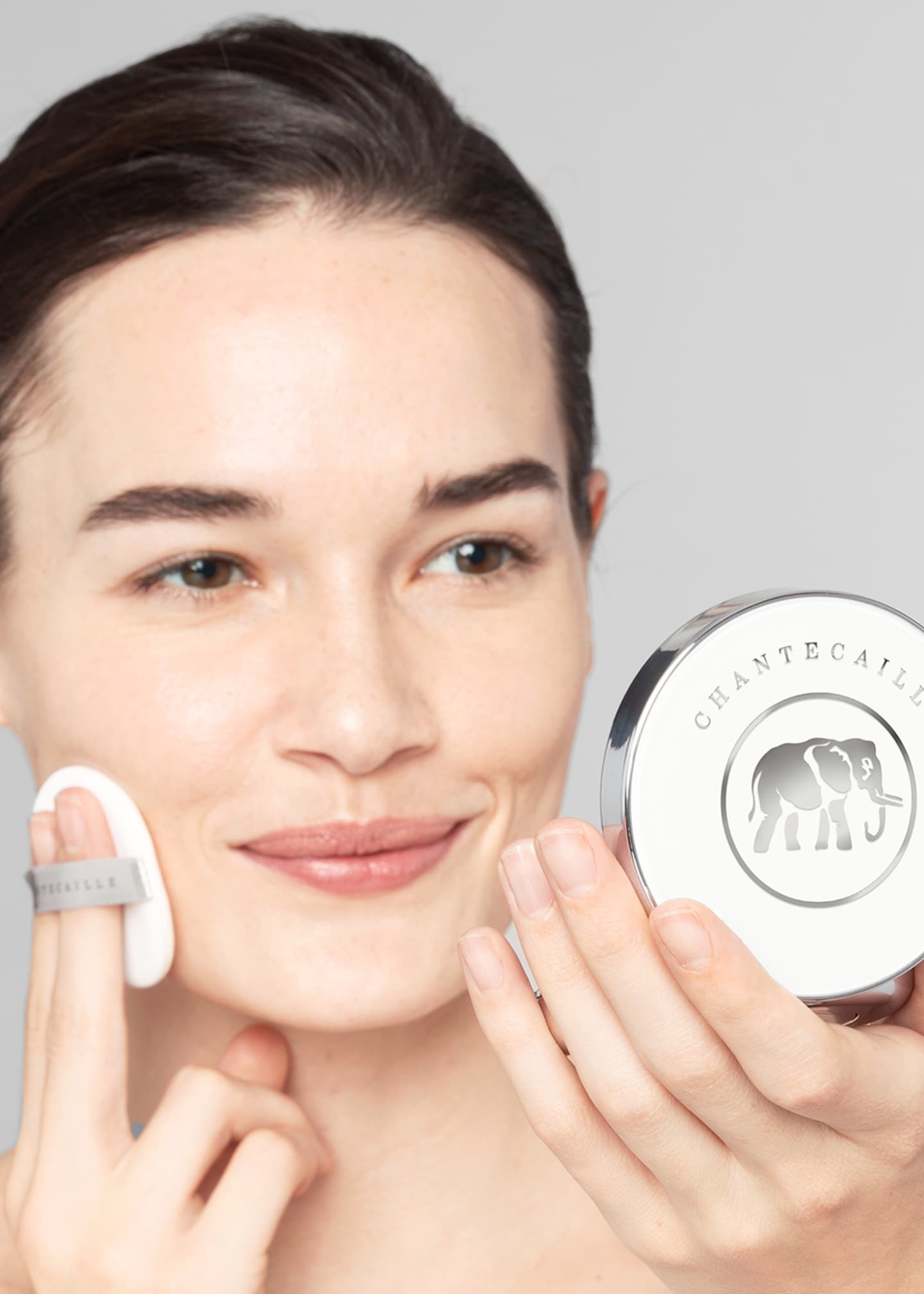 Chantecaille Future Skin Cushion Skincare Foundation Image 4 of 4