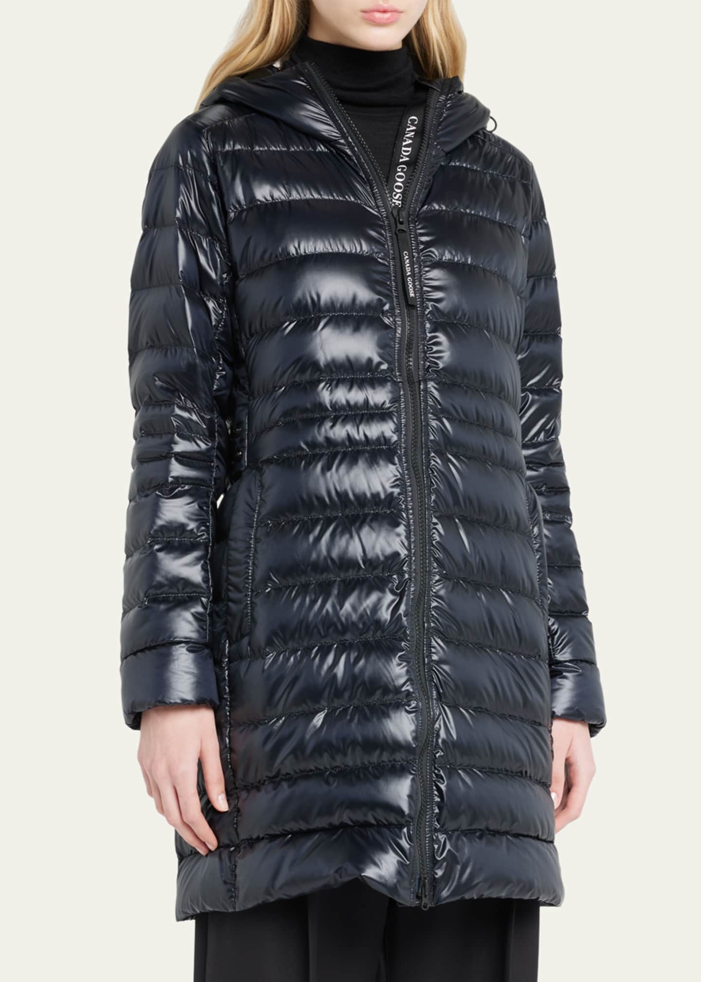 Canada goose hooded puffer jacket 2025