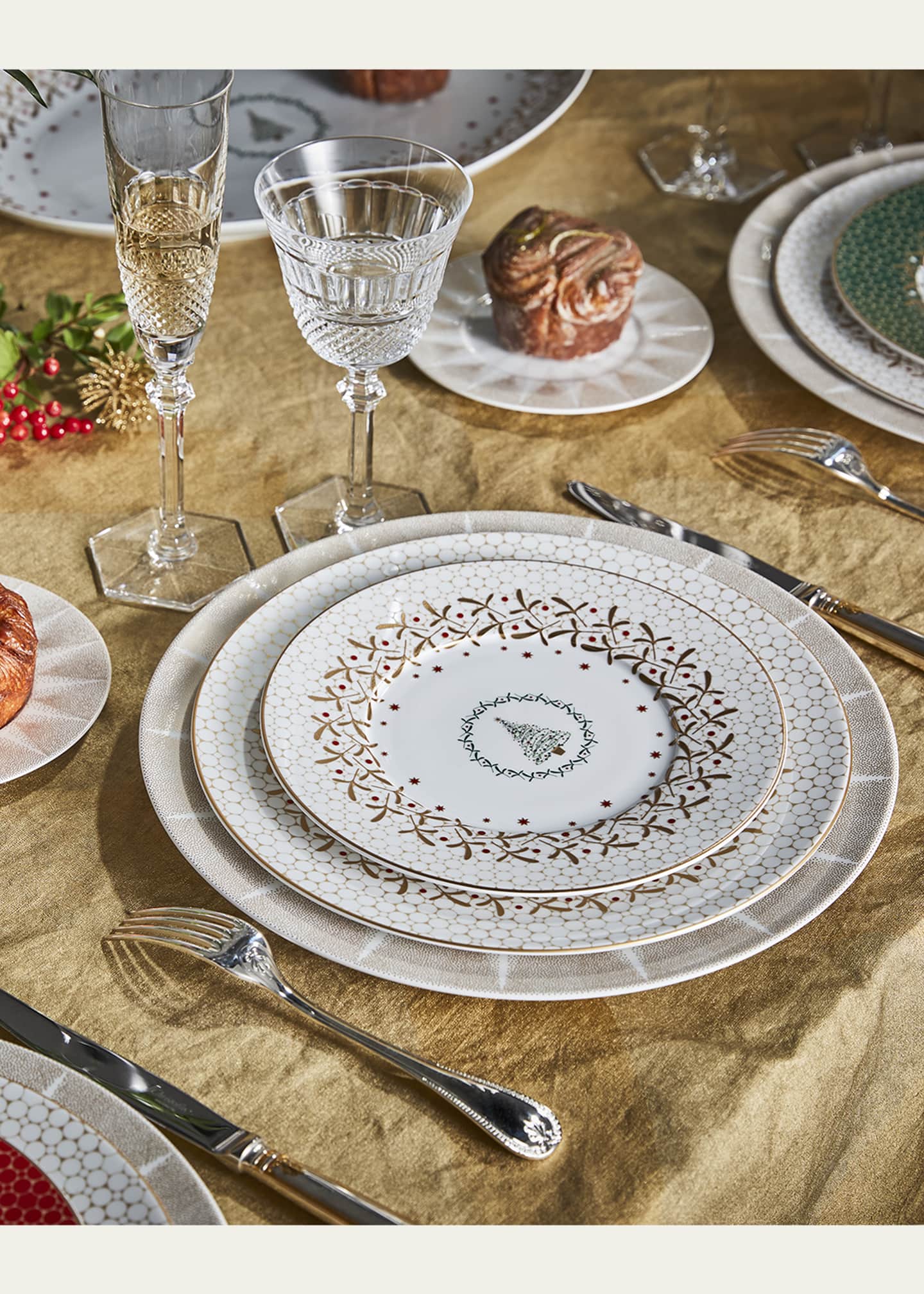 Bernardaud Noel Salad Plate Image 2 of 2