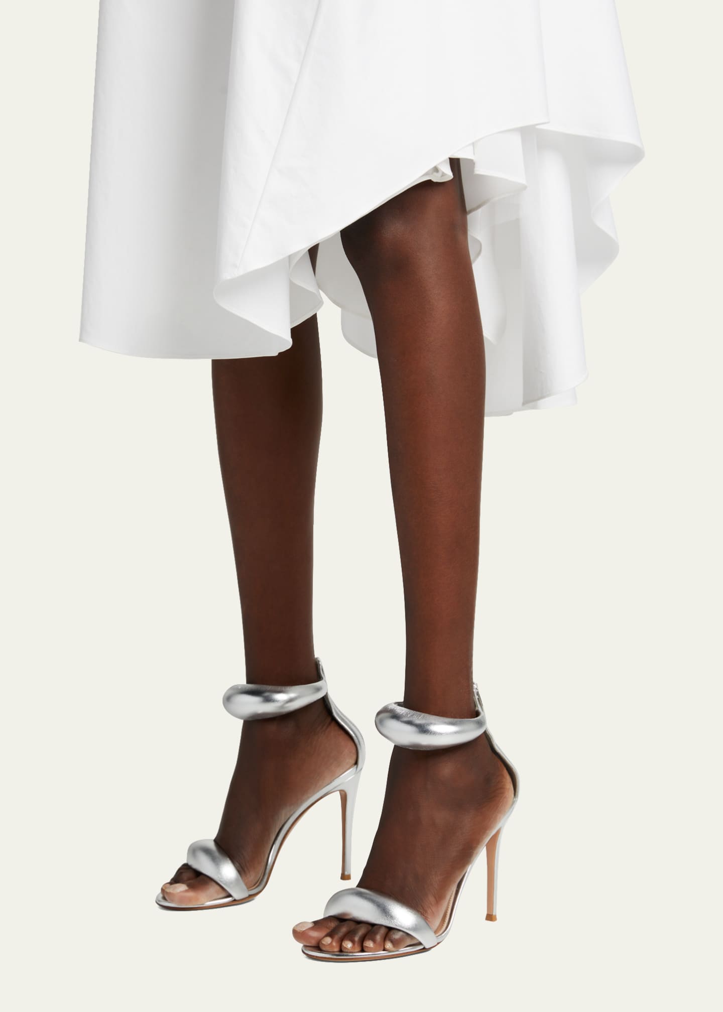 【送料&関税込】Gianvito Rossi White Bijoux Sandal Bijoux leather sandals Gianvito Rossi White size 38 EU in