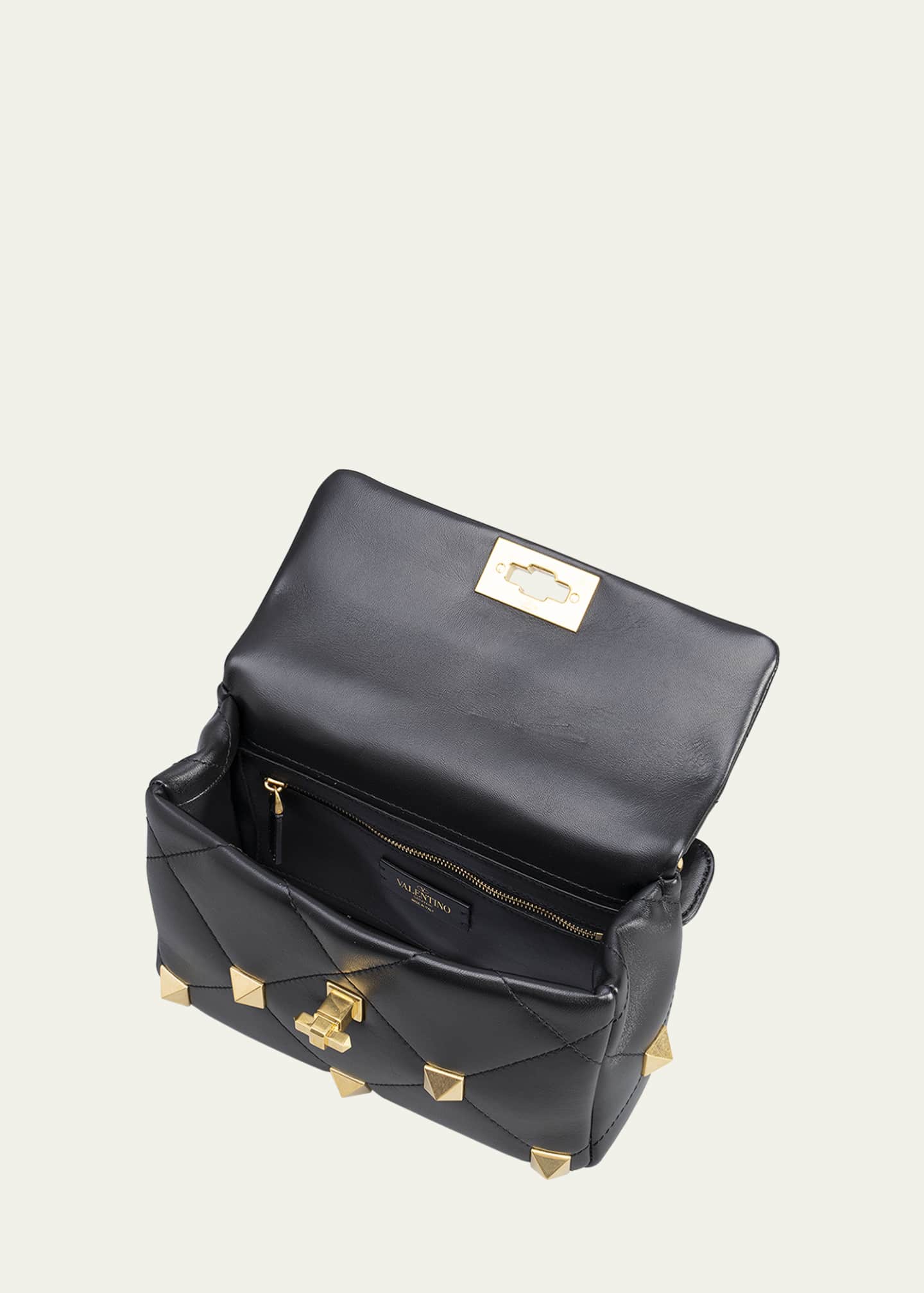 Black valentino bag with silver chain top