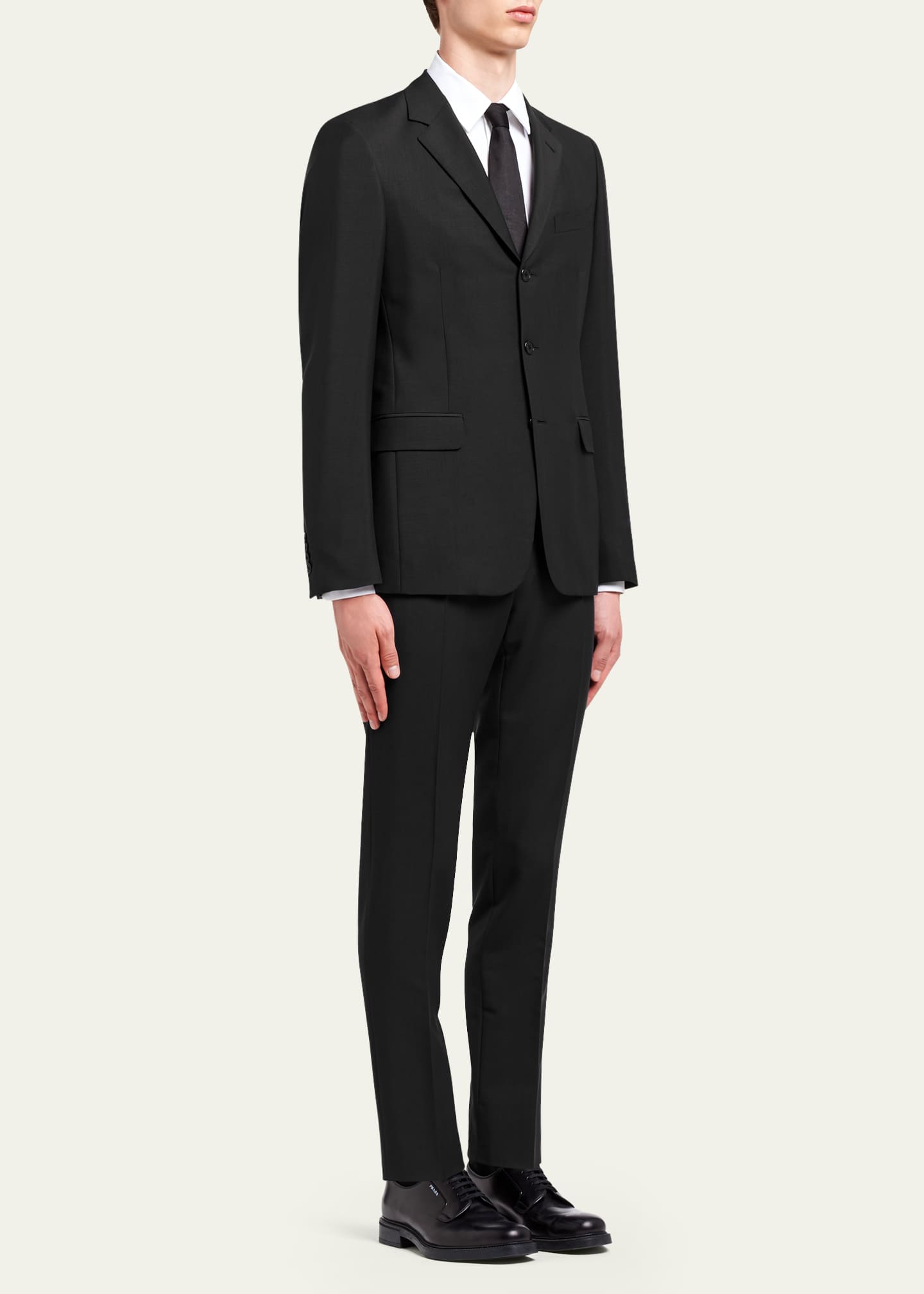 Prada suits shop