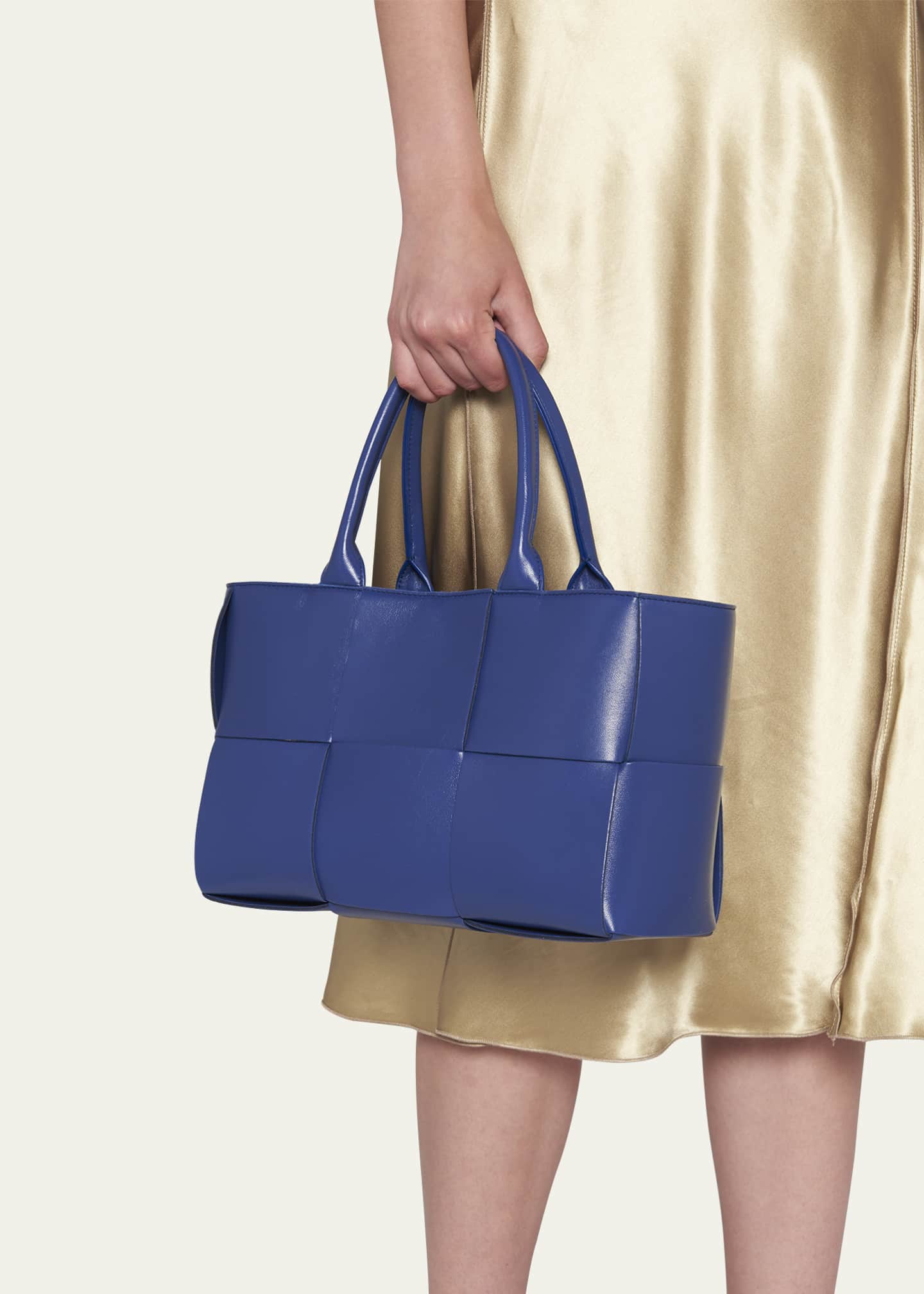 Bottega veneta cheap arco tote