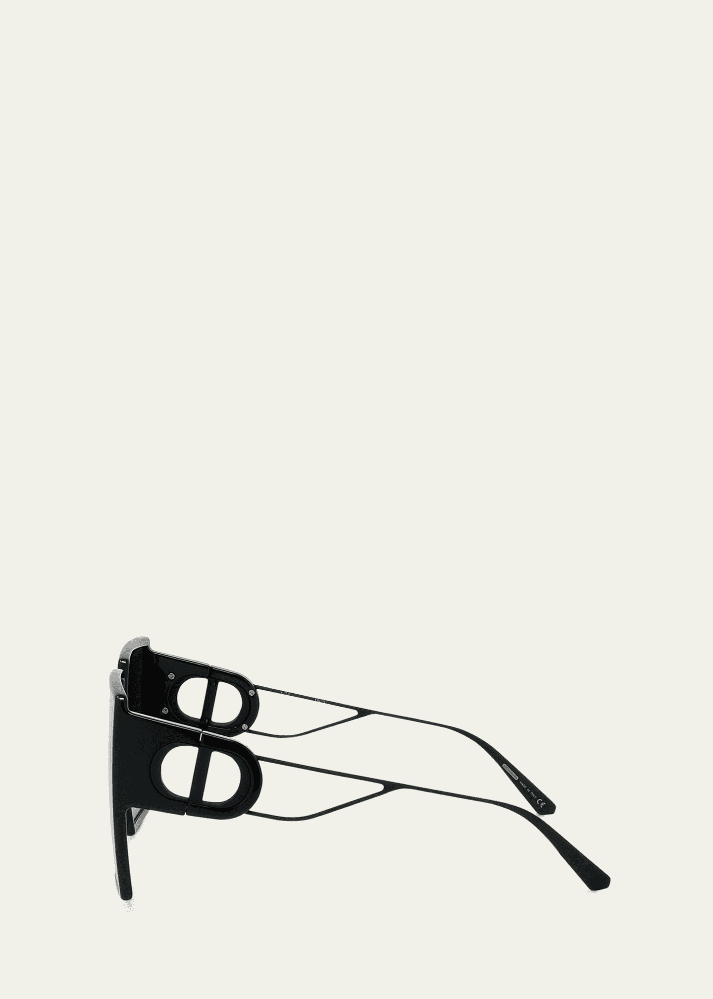 DIOR 30Montaigne SU Sunglasses Image 3 of 5