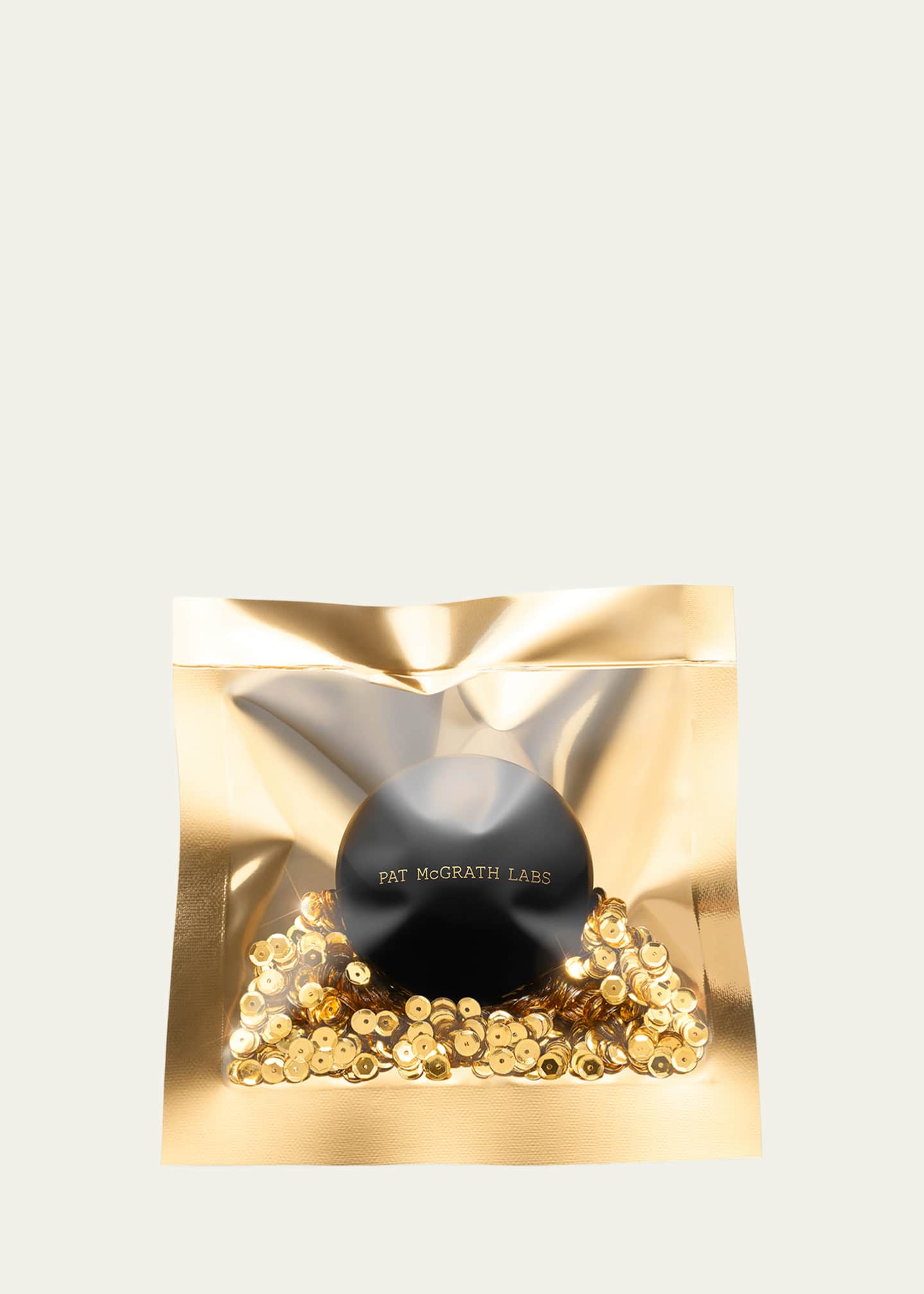 Pat McGrath Labs Sublime Perfection Blurring Under-Eye Powder Image 4 of 5