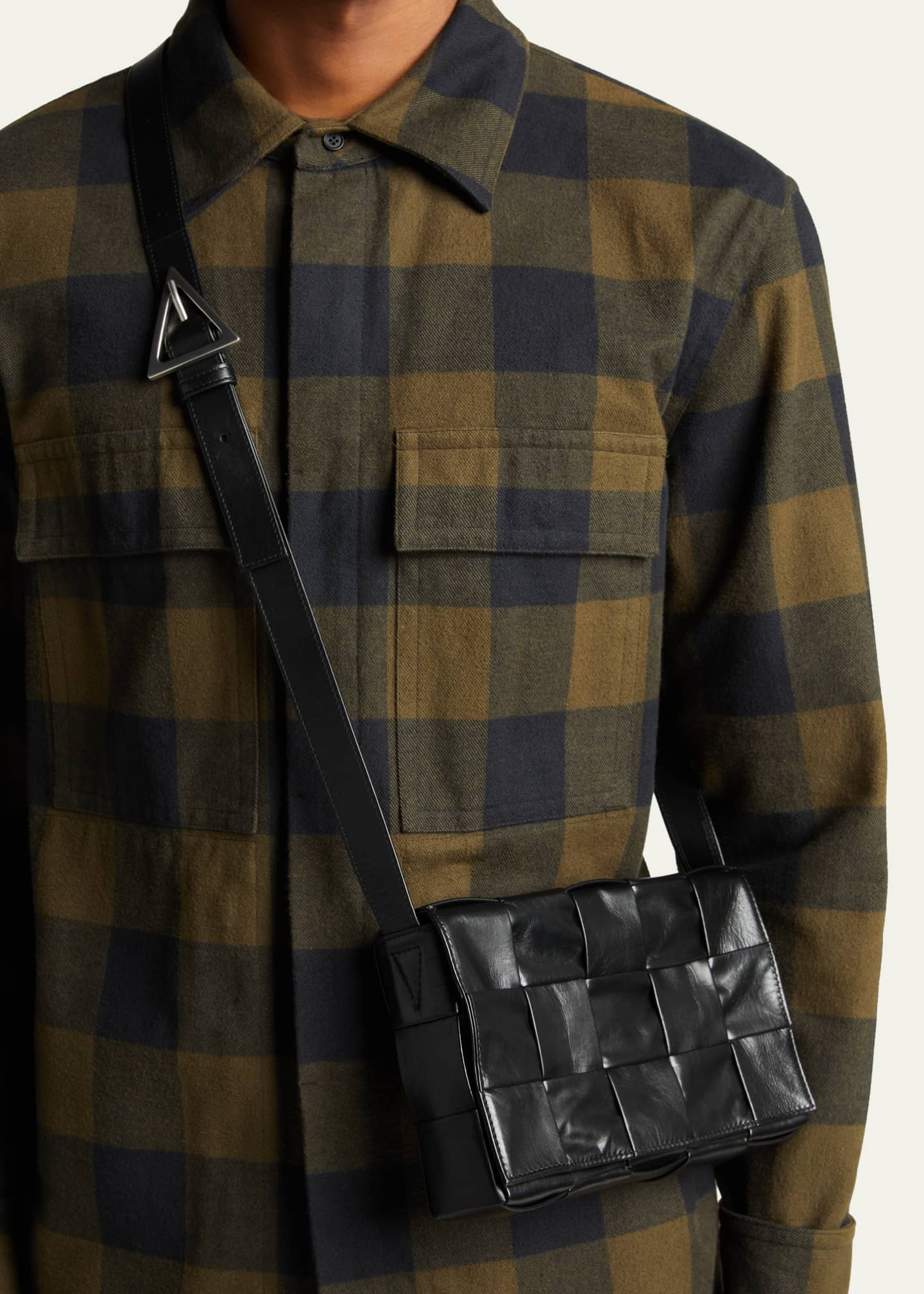 Bottega men bag sales