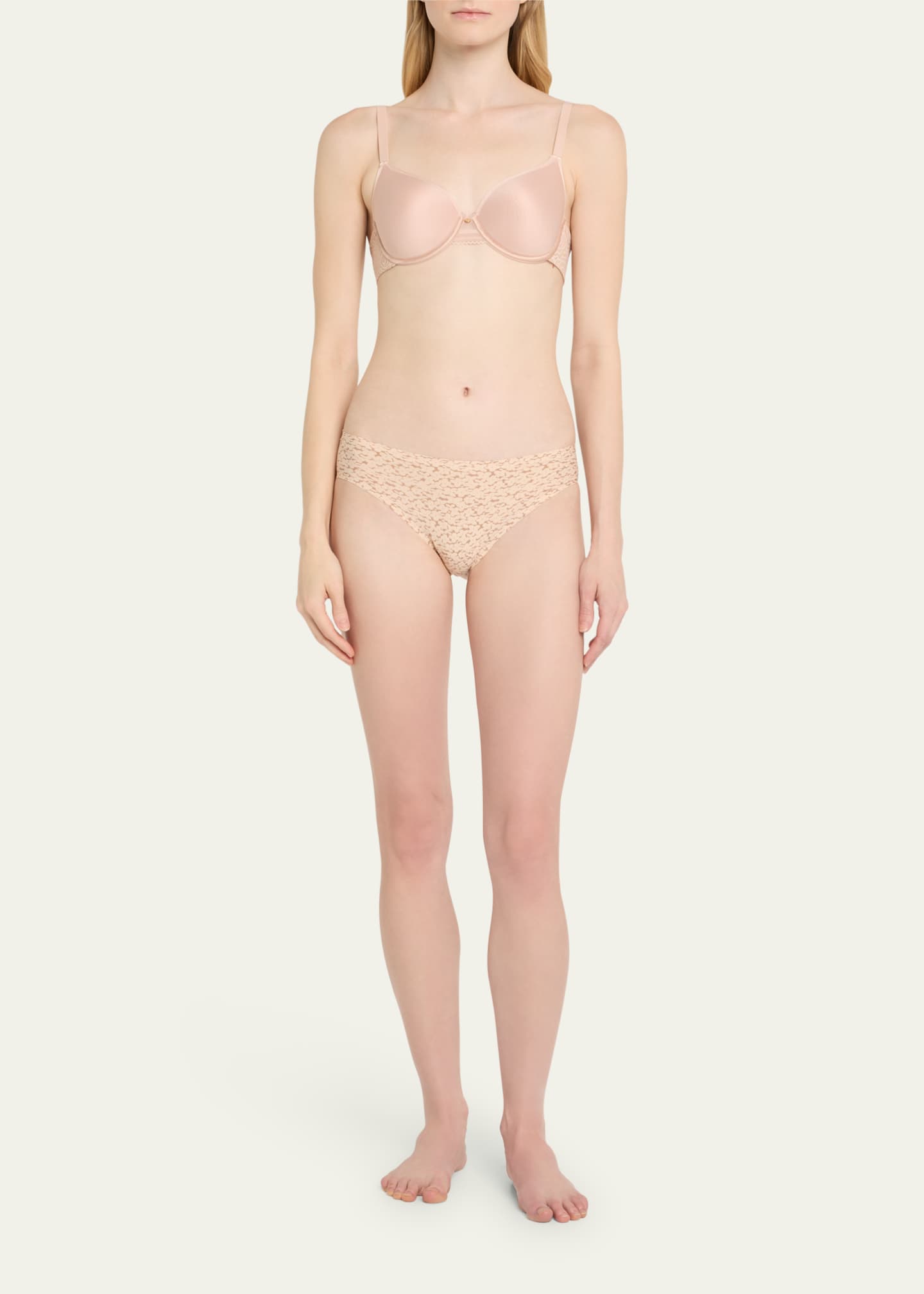 Chantelle C Jolie Memory Foam T-shirt Bra Image 2 of 5