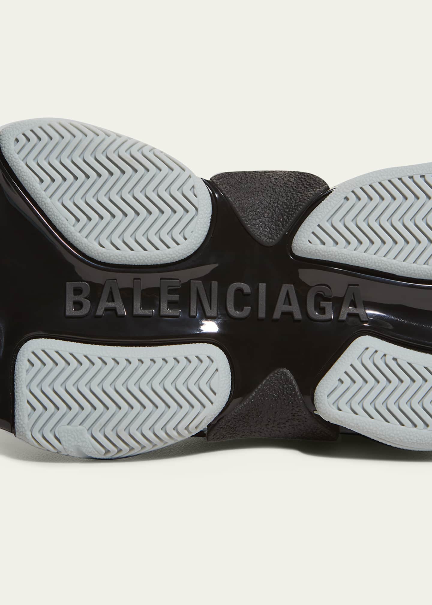 baby balenciaga triple s