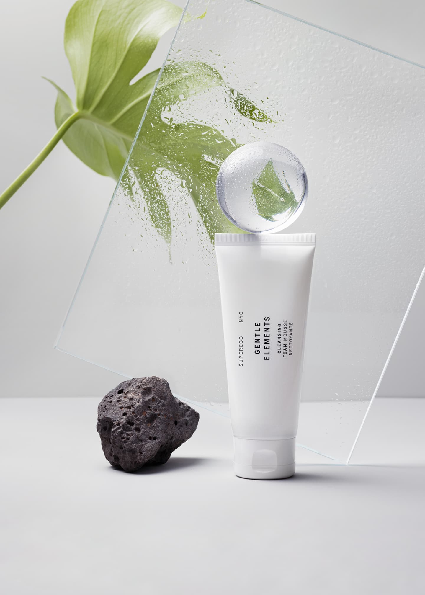 Superegg Gentle Elements Cleanser Image 5 of 5
