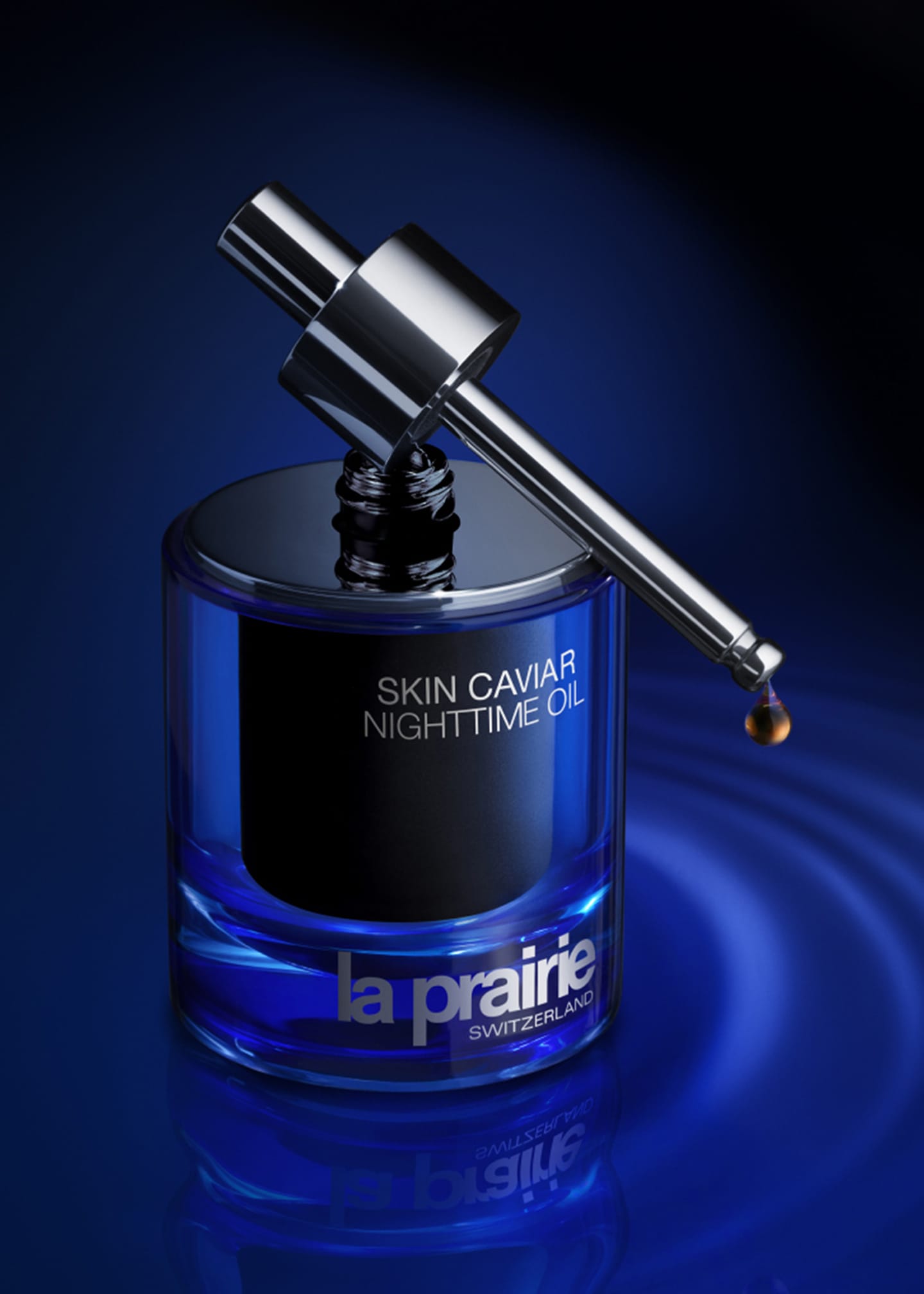 La Prairie Skin Caviar Nighttime Oil with Caviar Retinol Image 4 of 5