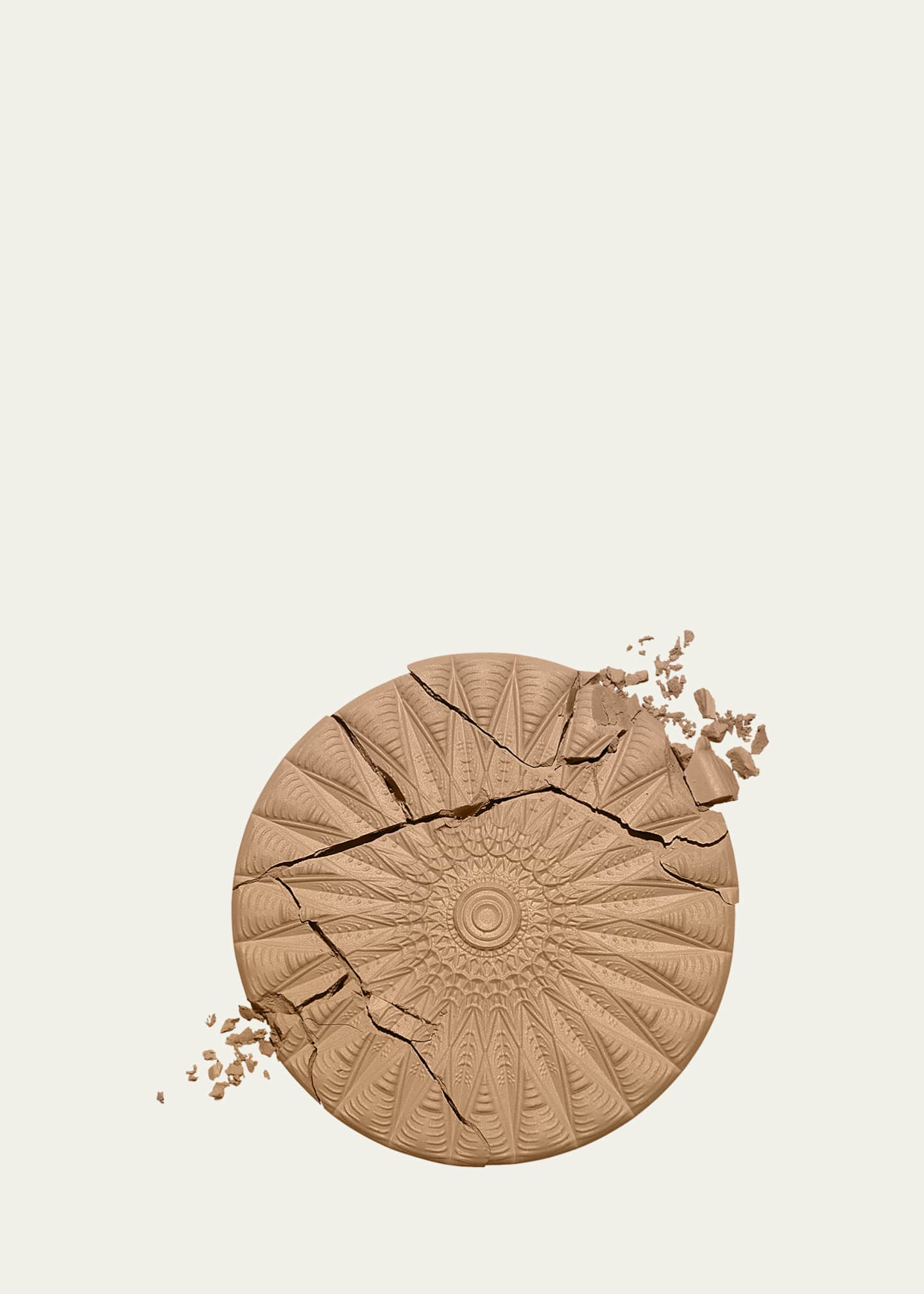 Chantecaille Perfect Blur Finishing Powder Image 2 of 3